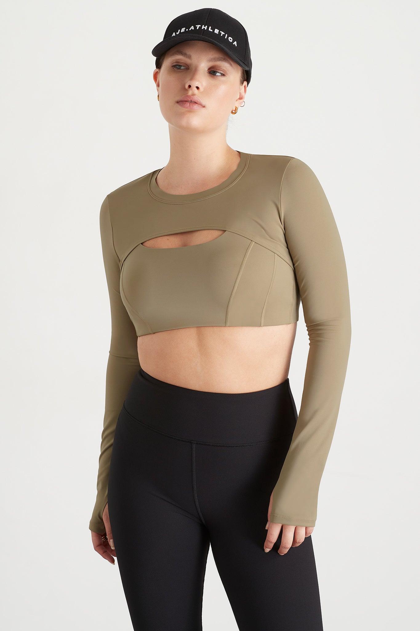 Layered Crop Set 356 Product Image