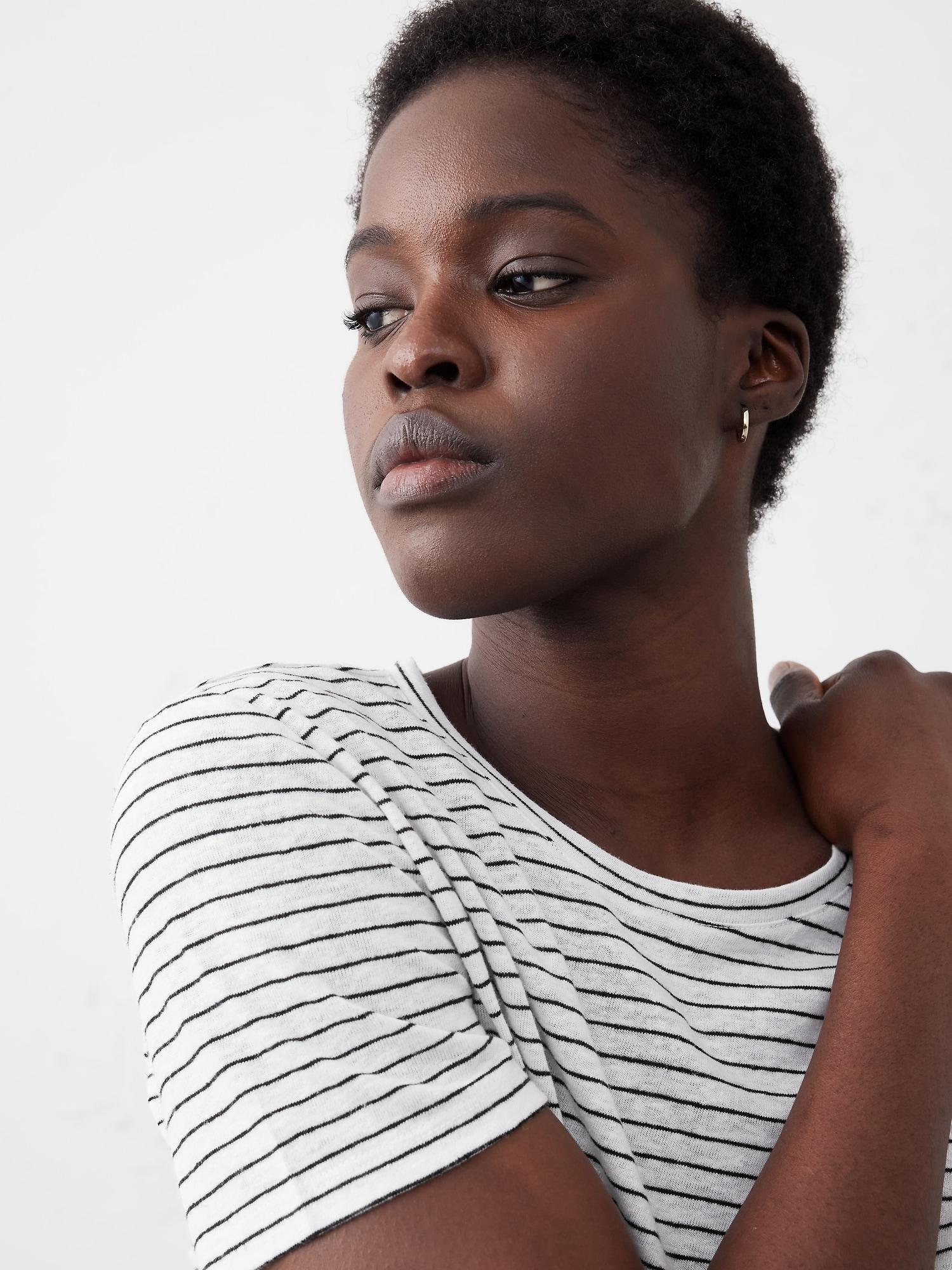 Linen-Blend Crew-Neck Top Product Image