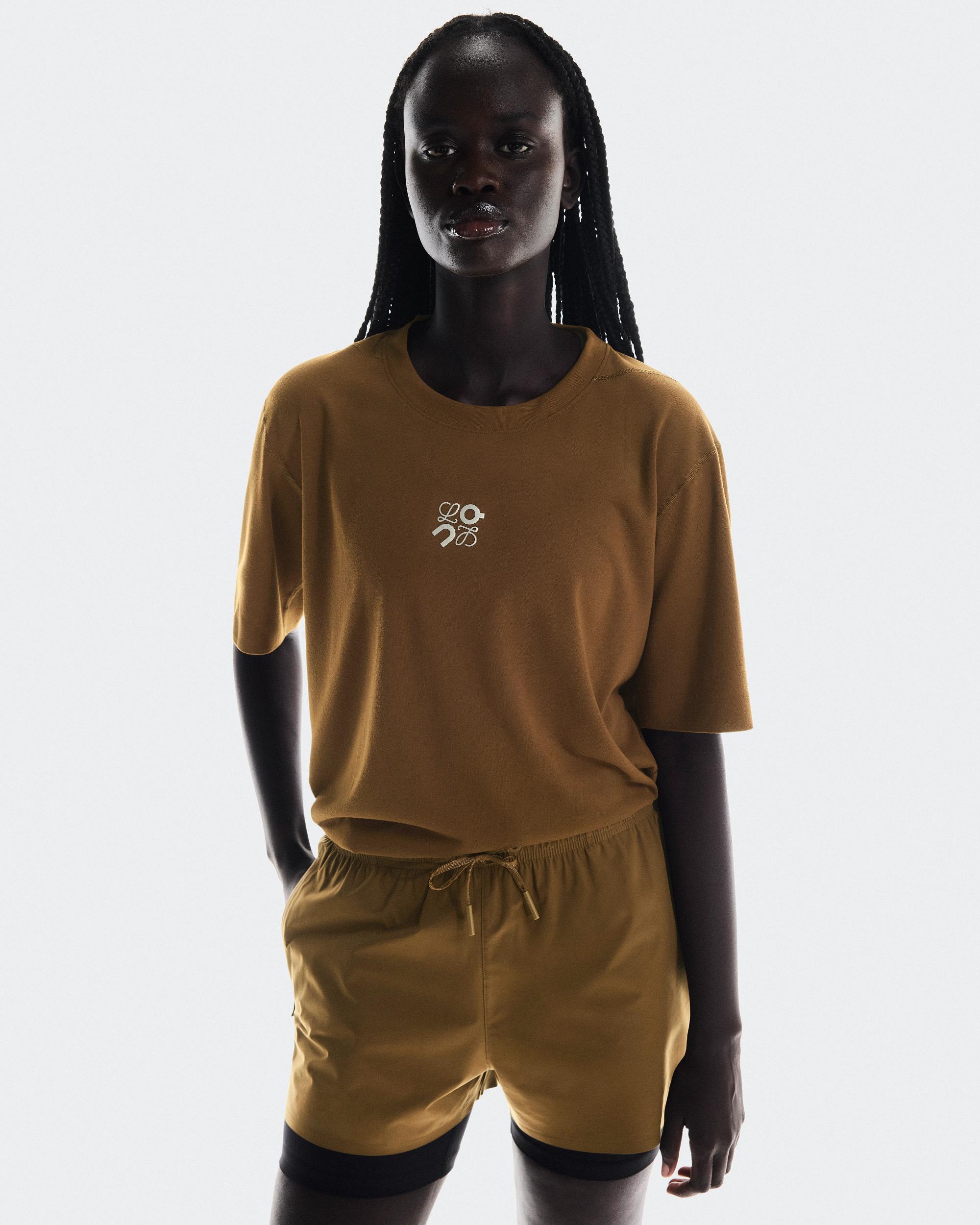 Active T-Shirt LOEWE: Breathable Performance T-Shirt Product Image