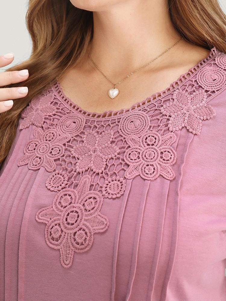 Solid Floral Patchwork Pleated Front T-shirt Female Product Image