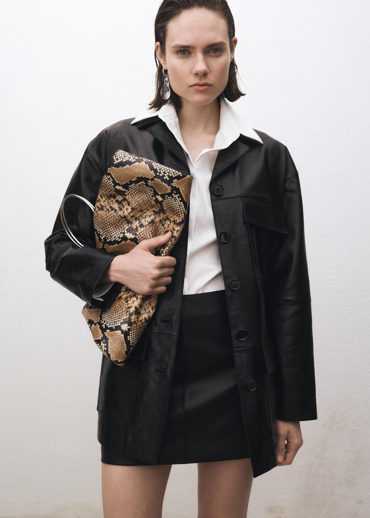 Leather skirt with stitching detail - Women | MANGO USA Product Image