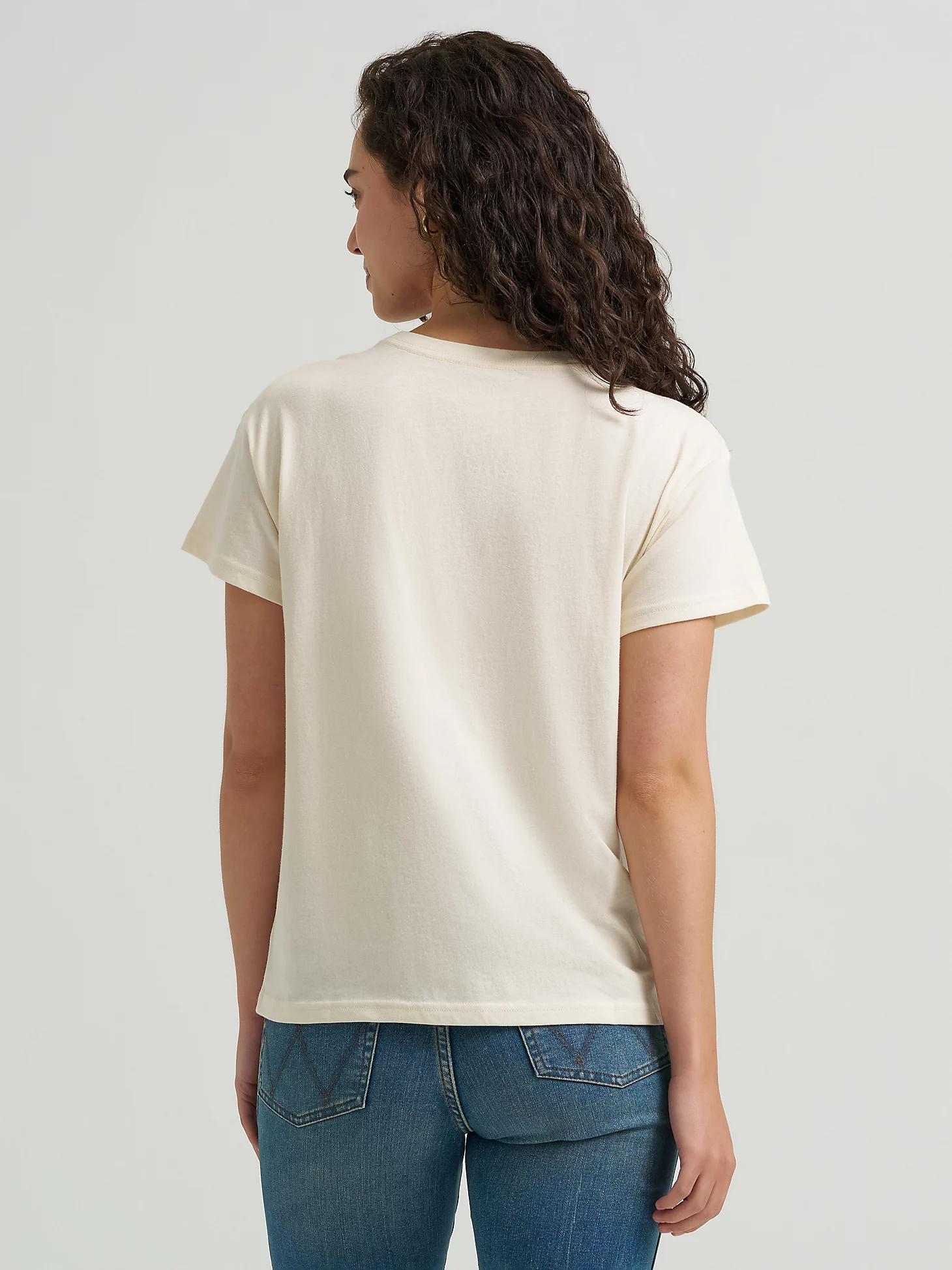 Women's Graphic Retro Regular Fit Tee in Pearled Ivory Product Image