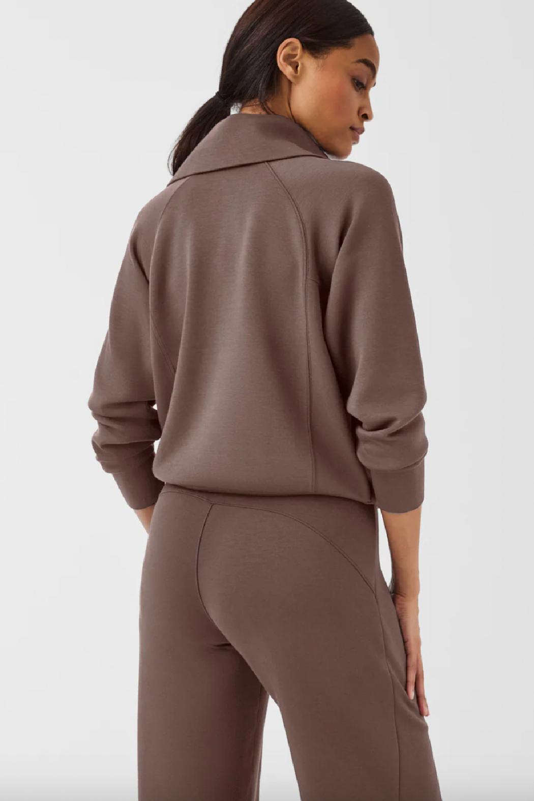 AirEssentials Half Zip Product Image