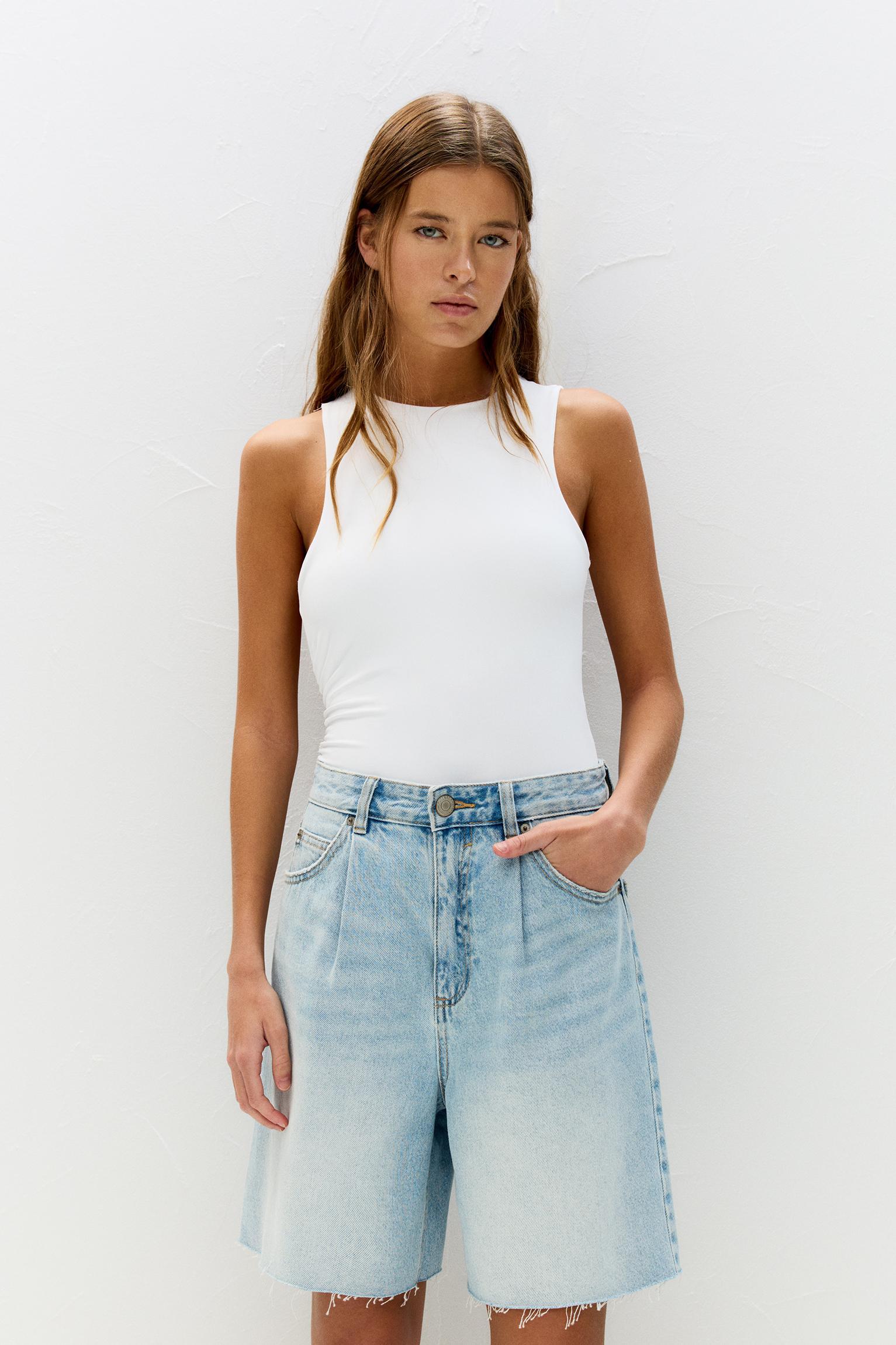 Polyamide bodysuit with an asymmetric back Product Image