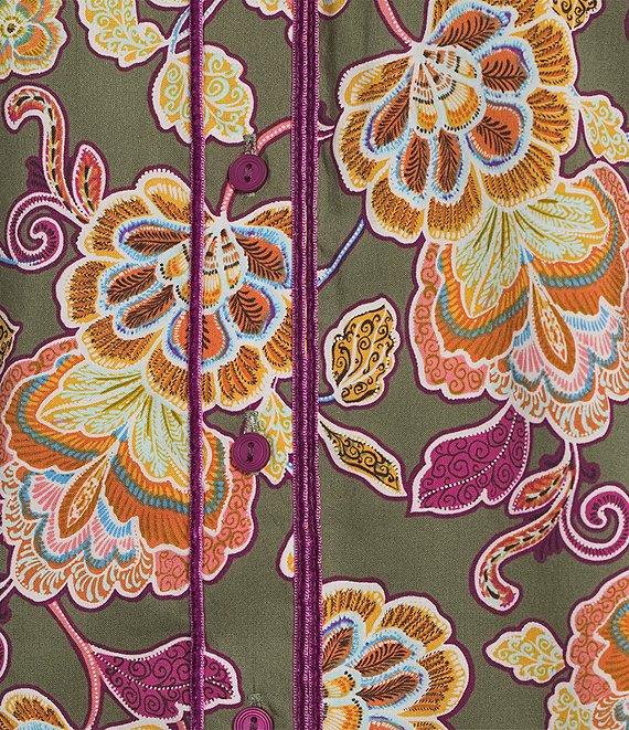 Democracy Petite Size Floral Pleated Split V-Neck Short Sleeve Button Front Top Product Image