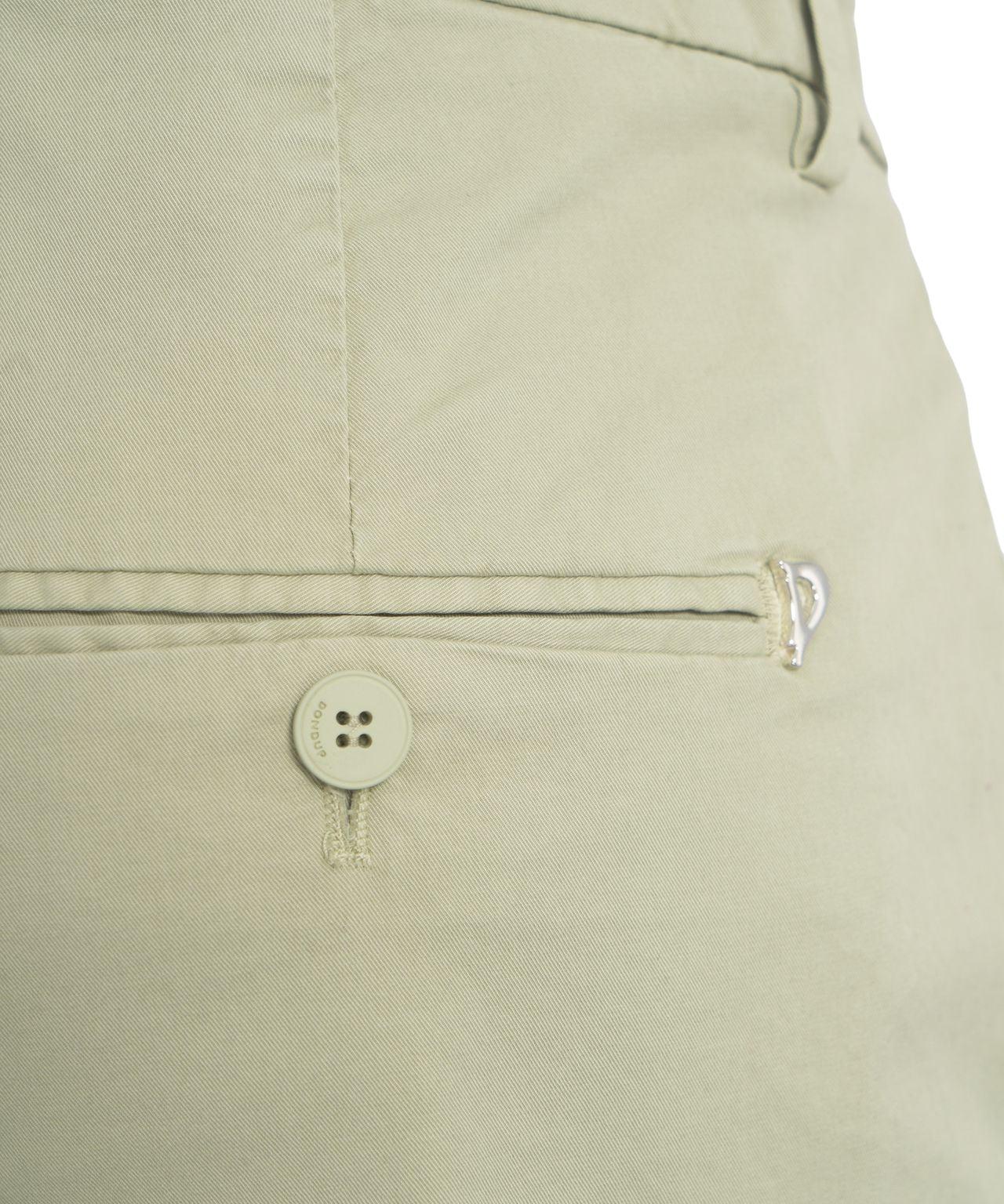 Loose fit chino pants 'Nima' Product Image