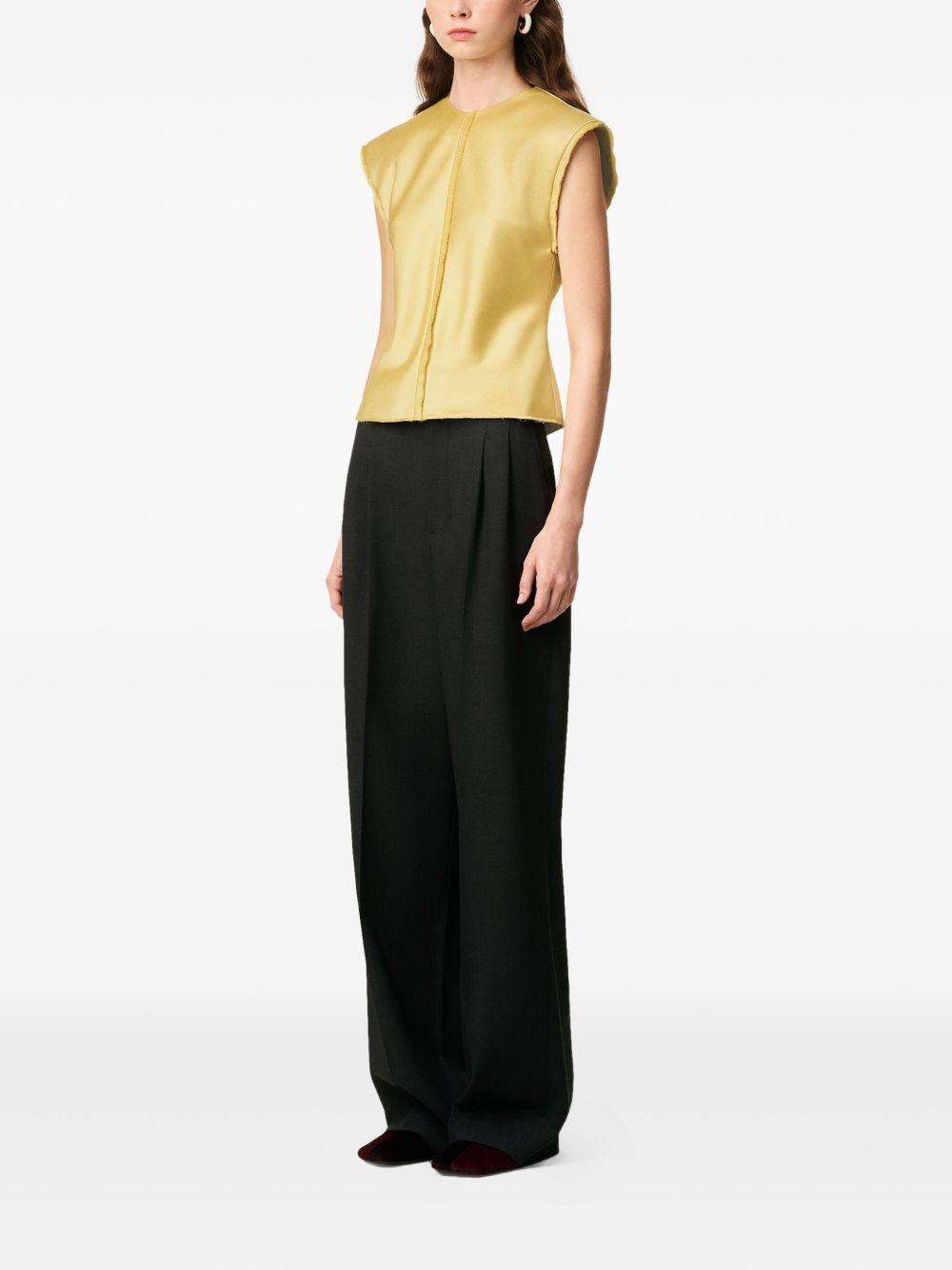 raw-edge sleeveless top Product Image