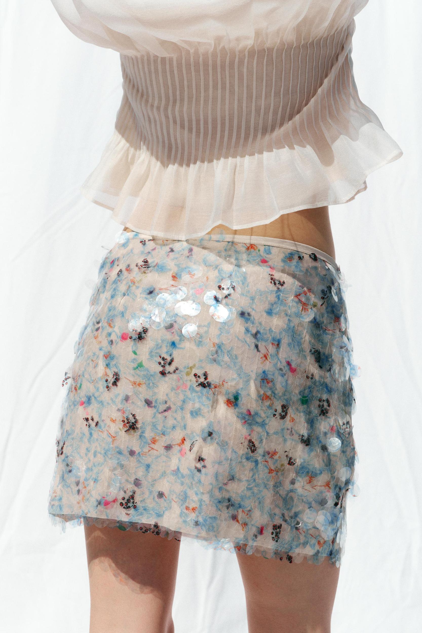 SEQUIN MINI SKIRT Product Image