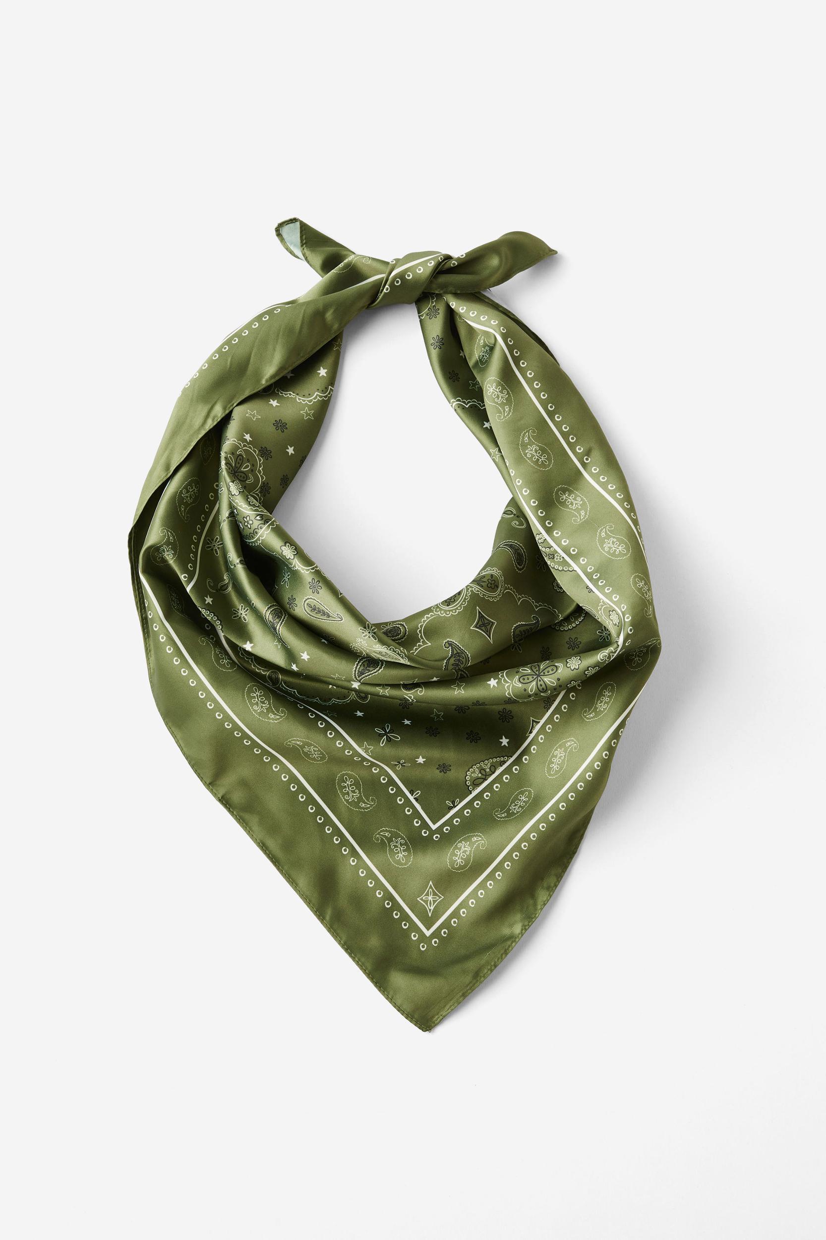Knot Your Everyday Scarf Product Image
