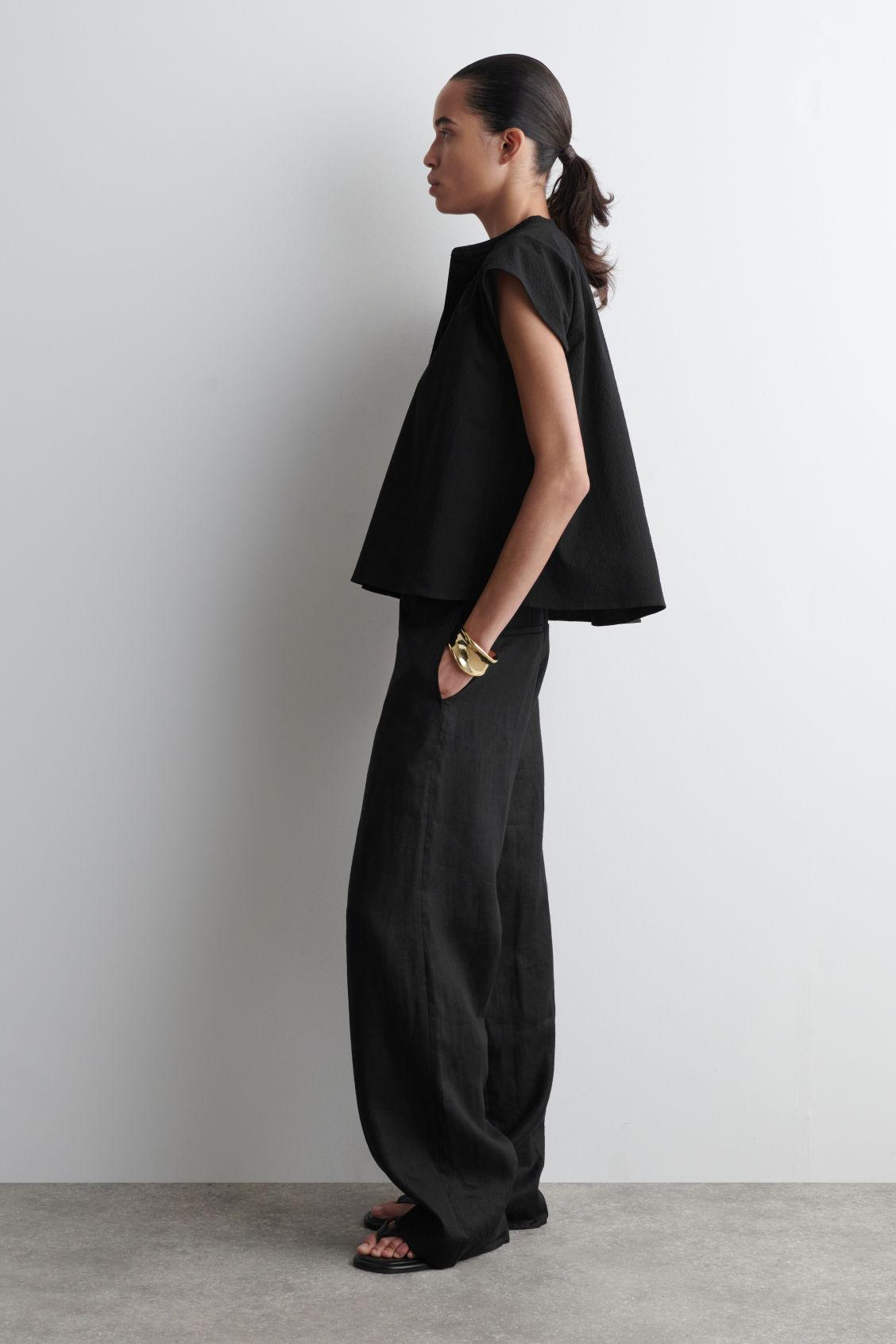 GATHERED GRANDAD-COLLAR BLOUSE Product Image