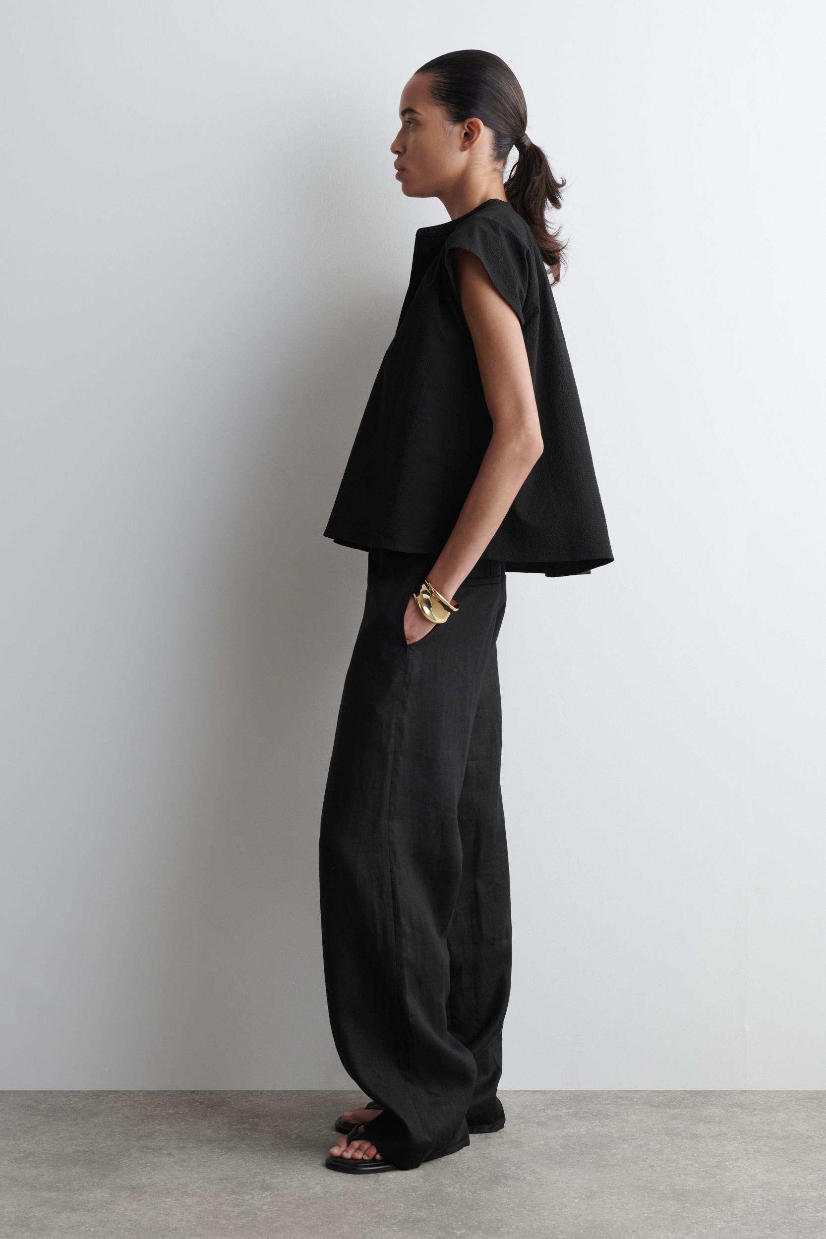 GATHERED GRANDAD-COLLAR BLOUSE Product Image