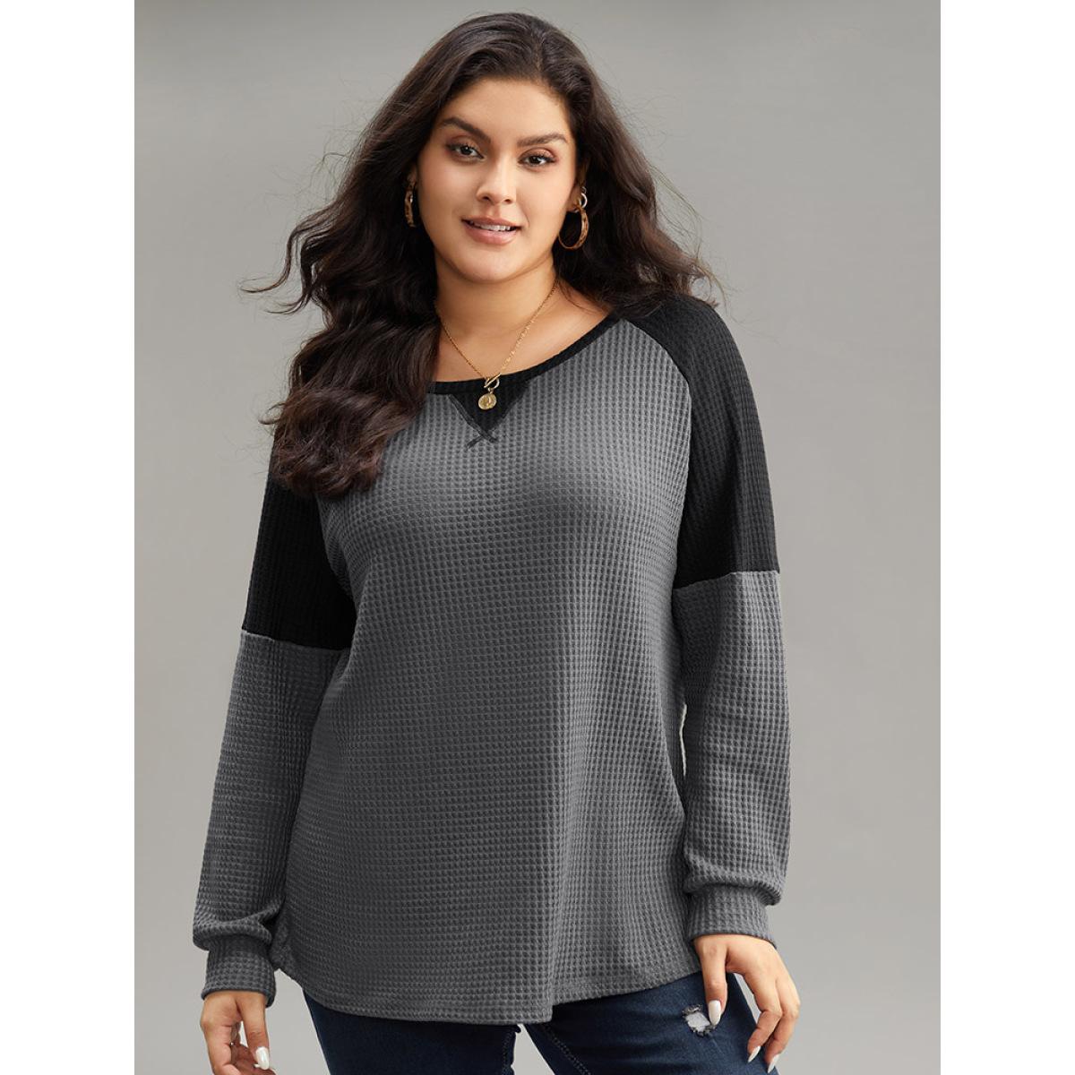 Plus Size Waffle Knit Contrast Patchwork T-shirt Gray Women Casual Contrast Plain Round Neck Everyday T-shirts BloomChic 10/M Product Image