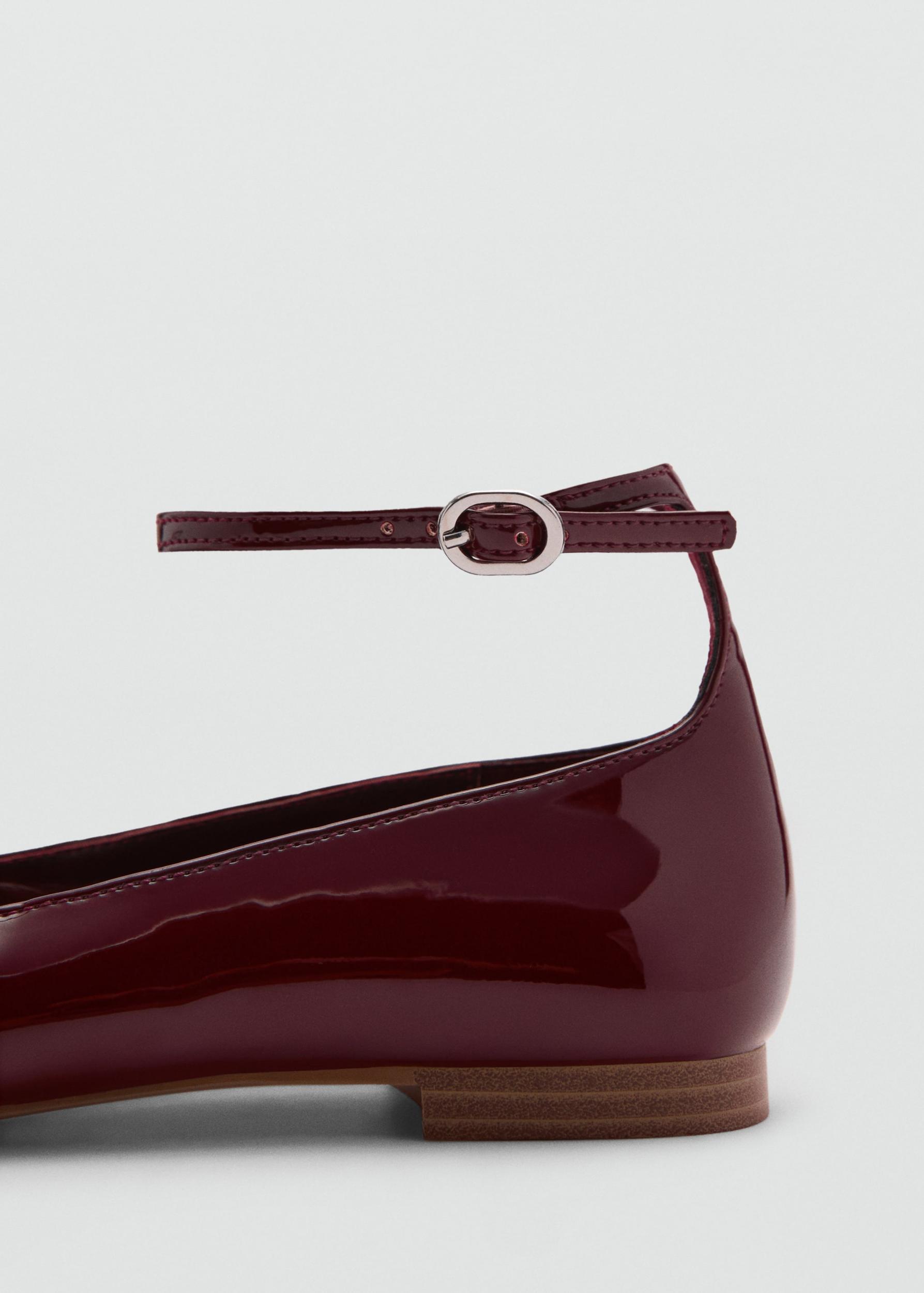 Patent leather-effect ballet flats - Women | MANGO USA Product Image