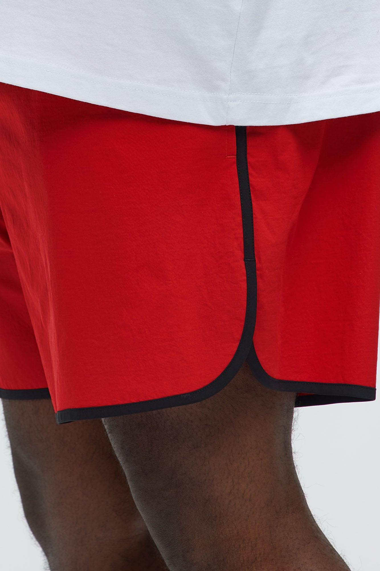 Retro Breeze Swim Mid Trunk - Red Product Image