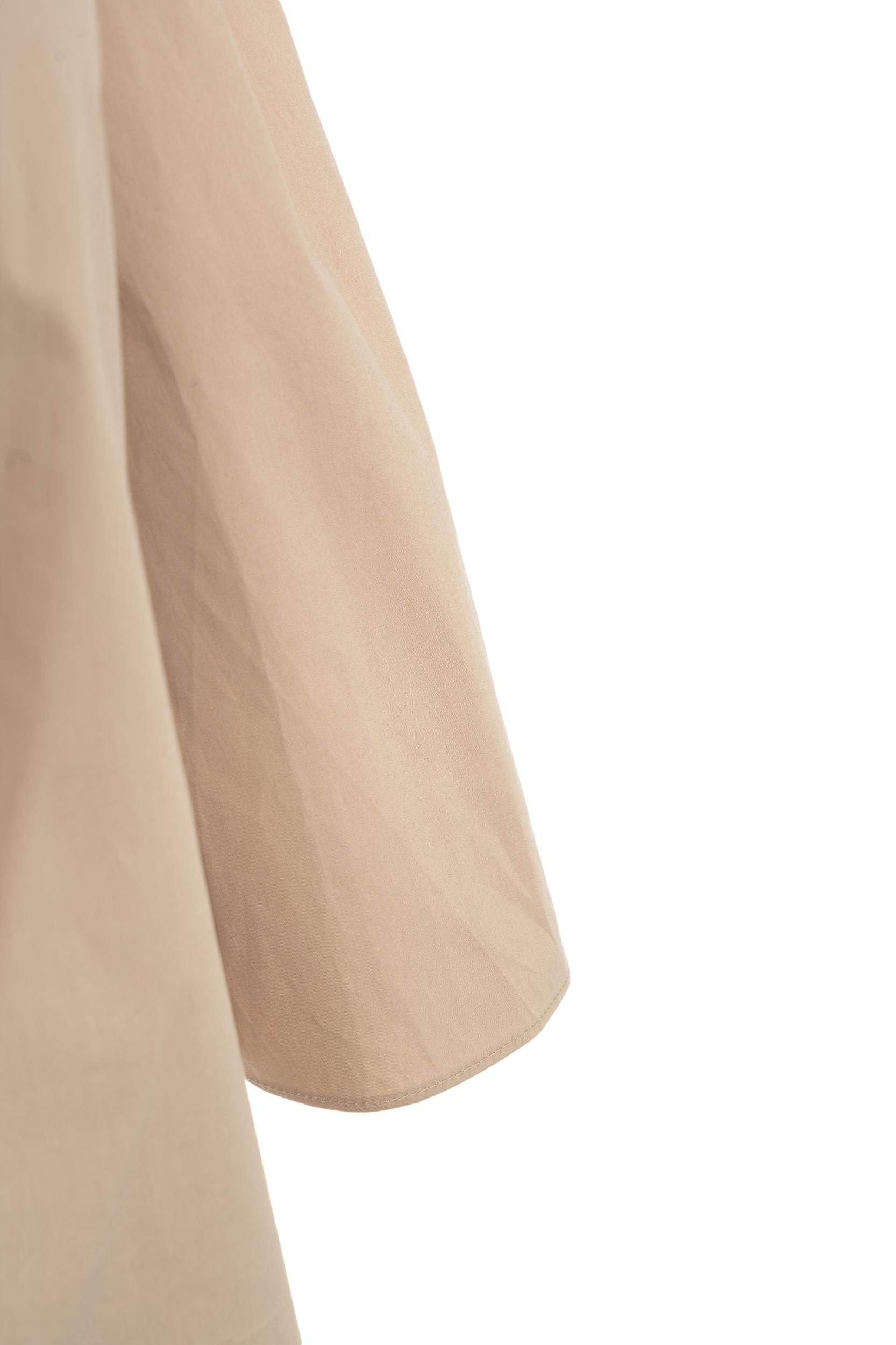 Off-shoulder blouse Product Image