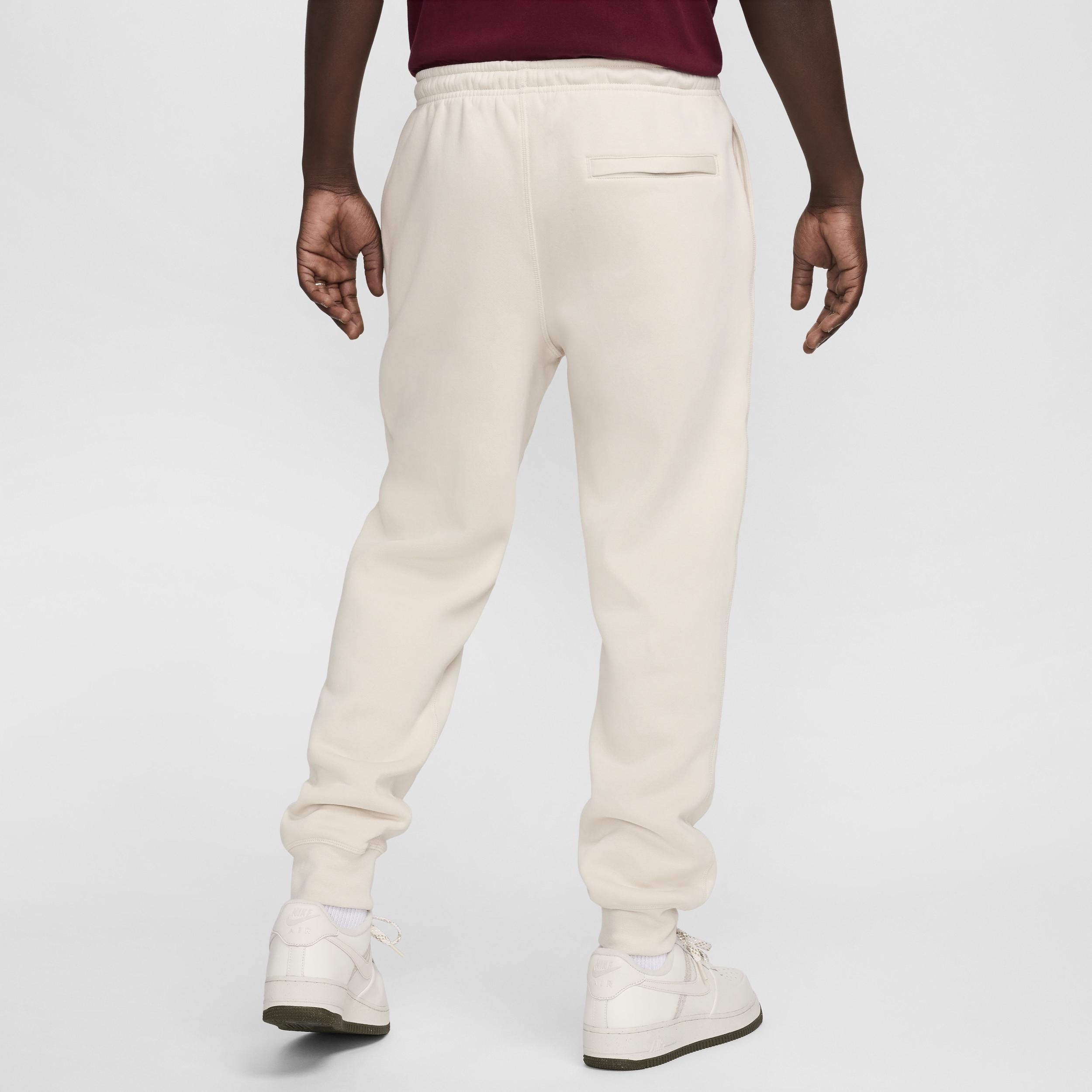 Nike Mens Club Fleece Fleece Jogger Pants | FN3094-104 Product Image