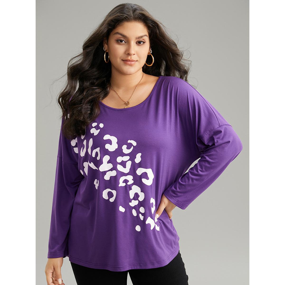 Plus Size Leopard Print Two Tone T-shirt BlueViolet Women Casual Printed Leopard Round Neck Dailywear T-shirts BloomChic 30/6X Product Image