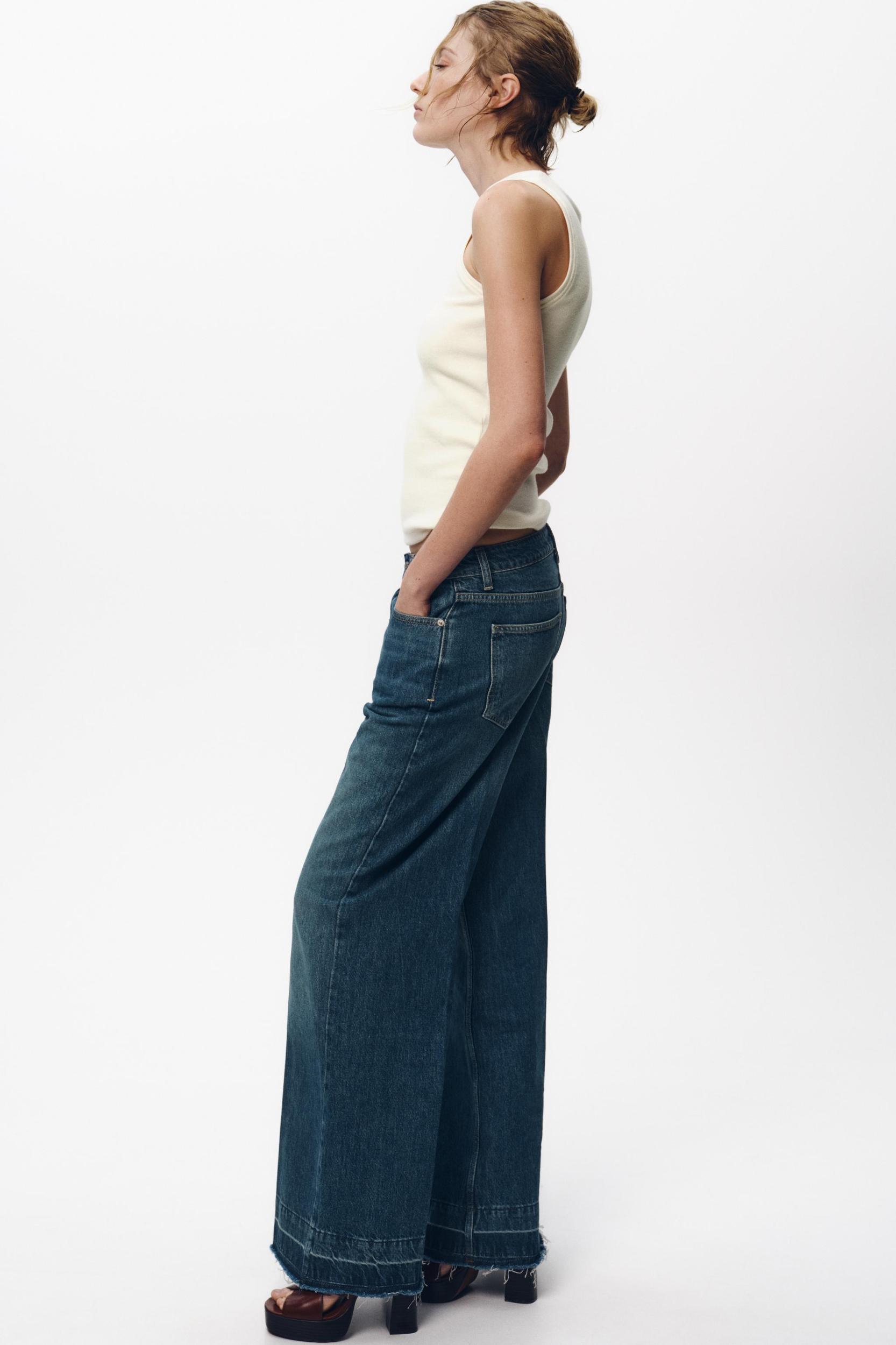 Z1975 HIGH RISE WIDE LEG JEANS Product Image