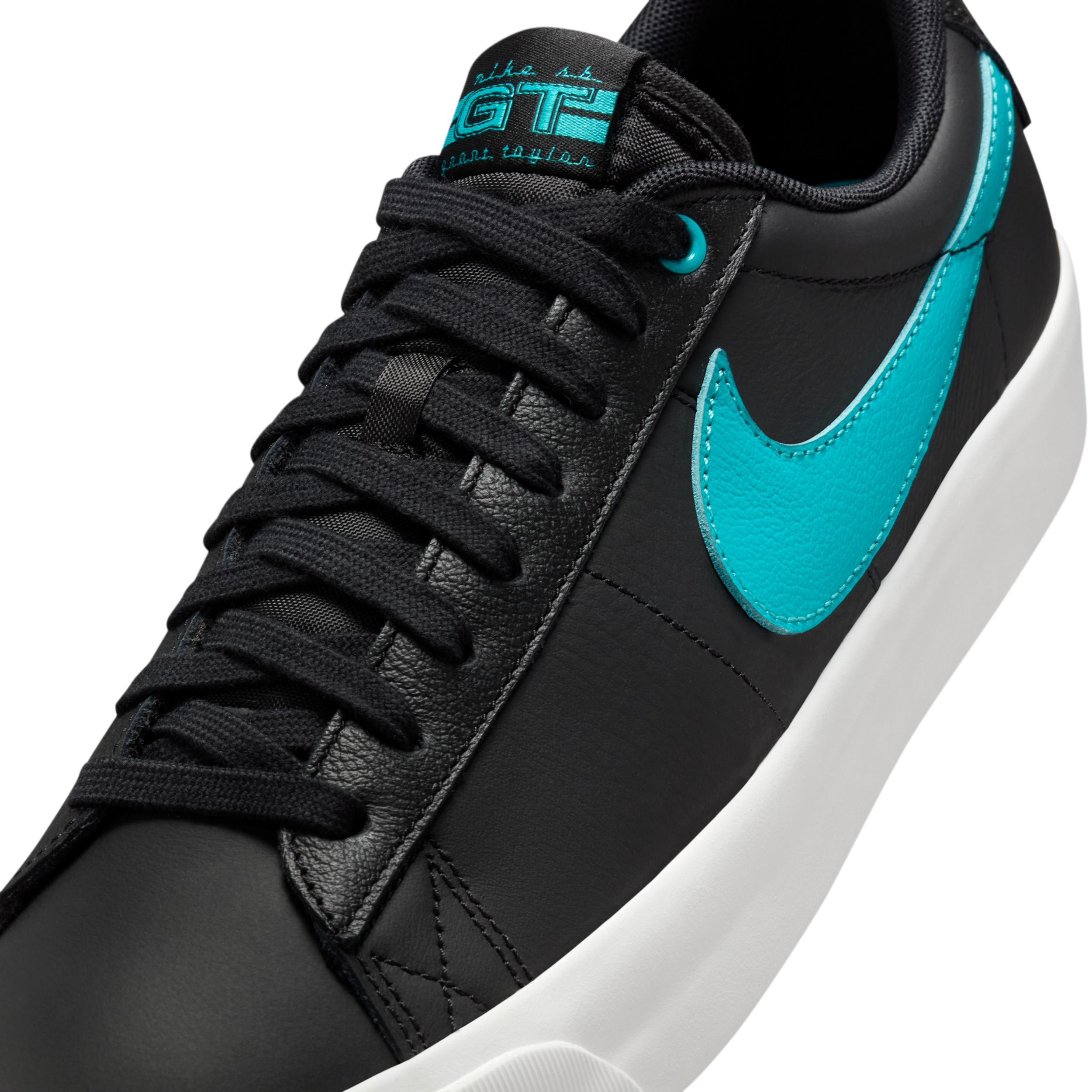 Mens Nike SB Blazer Low Pro GT Shoes | DV1226-001 Product Image