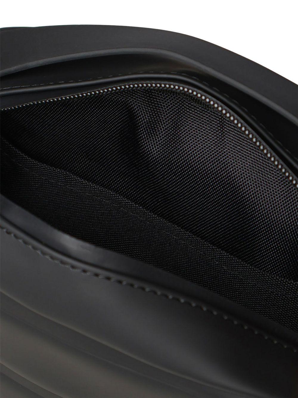 padded zip-closure shoulder bag Product Image