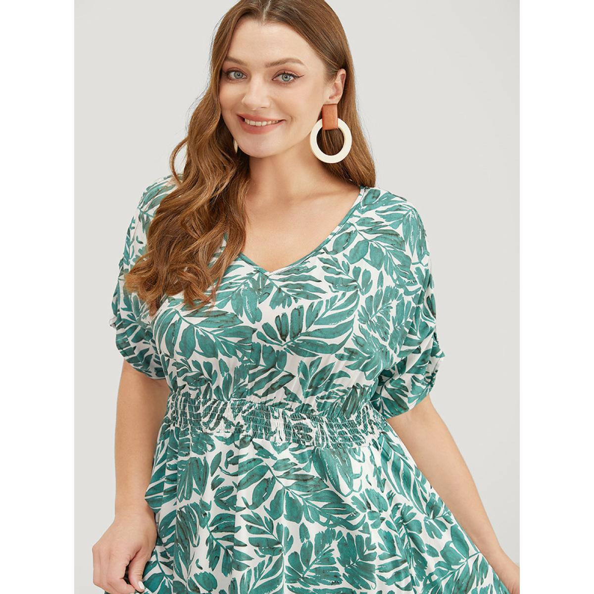 Plus Size Plant Print Pocket Shirred Ruched Sleeve High Low Dress Emerald Women Elegant Ruched V-neck Short sleeve Curvy Midi Dress BloomChic 12/L Product Image