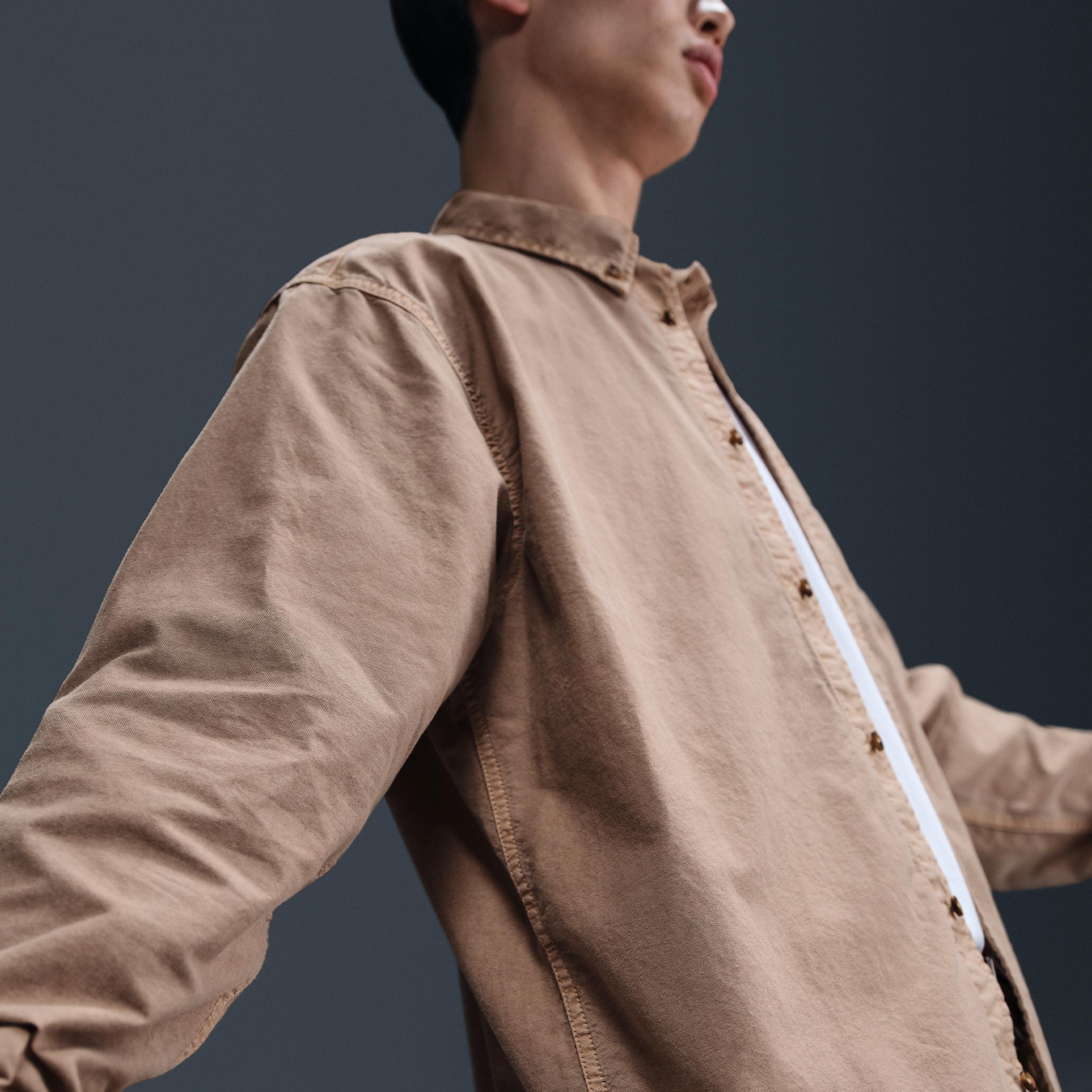 Nike Men's Life Oxford Shirt Product Image