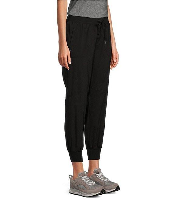 L.L.Bean Vista Camp Mid-Rise Tapered-Leg Pocketed Adjustable Drawcord Pull-On Cropped Joggers Product Image