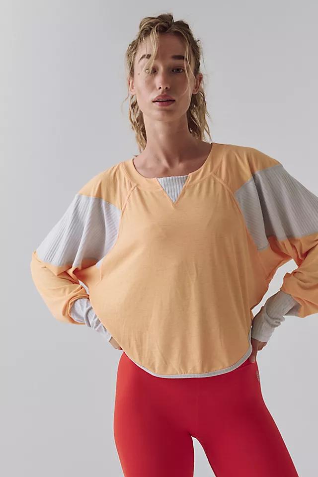 Spotlight Long Sleeve Layer Product Image