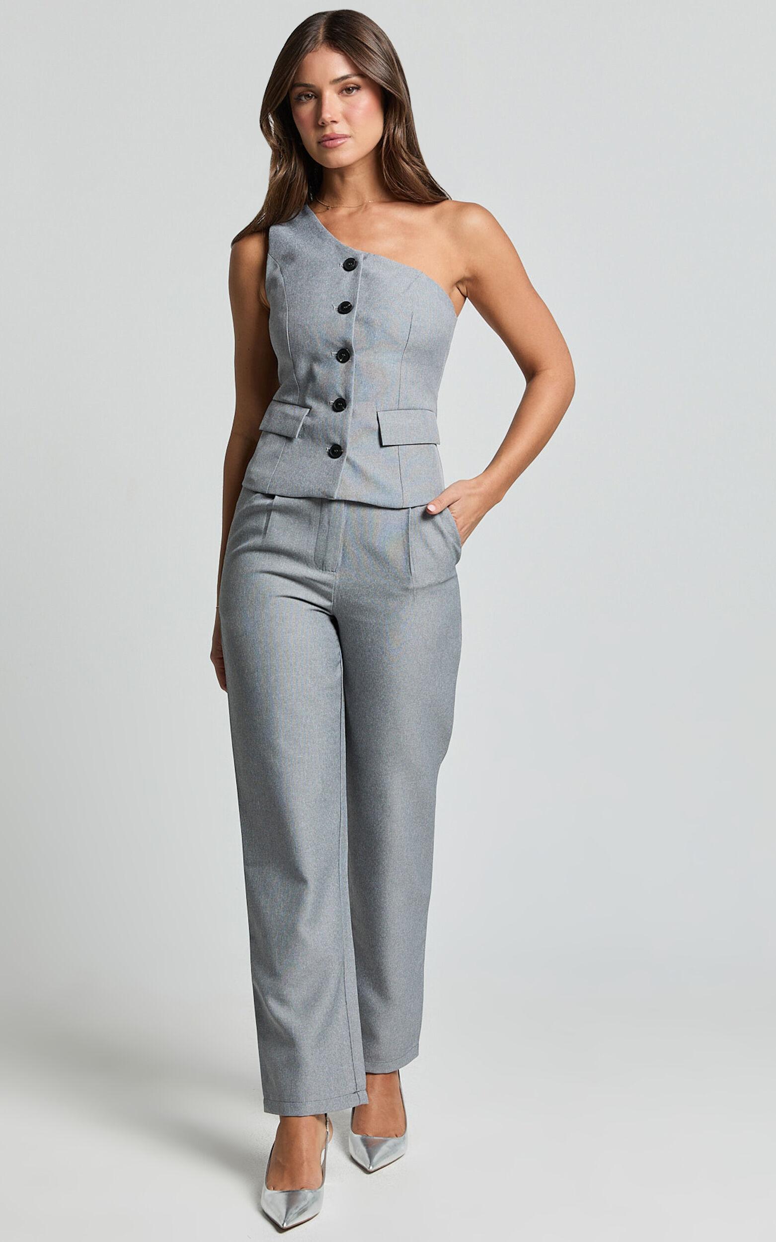 Kourtney Pants - Mid Waist Pleated Trousers in Grey Product Image