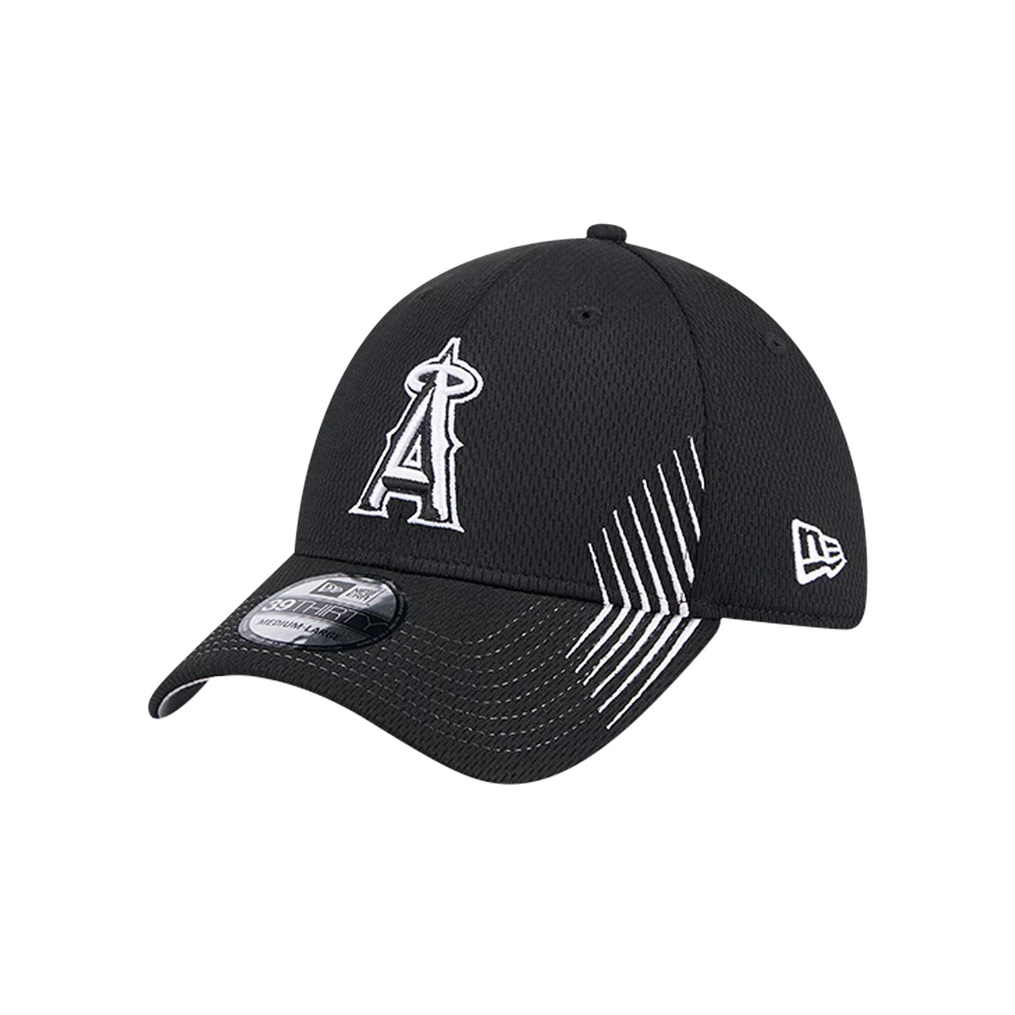 Men's New Era Black Los Angeles Angels Active Dash Mark 39THIRTY Flex Hat, Size: Small/Medium Product Image