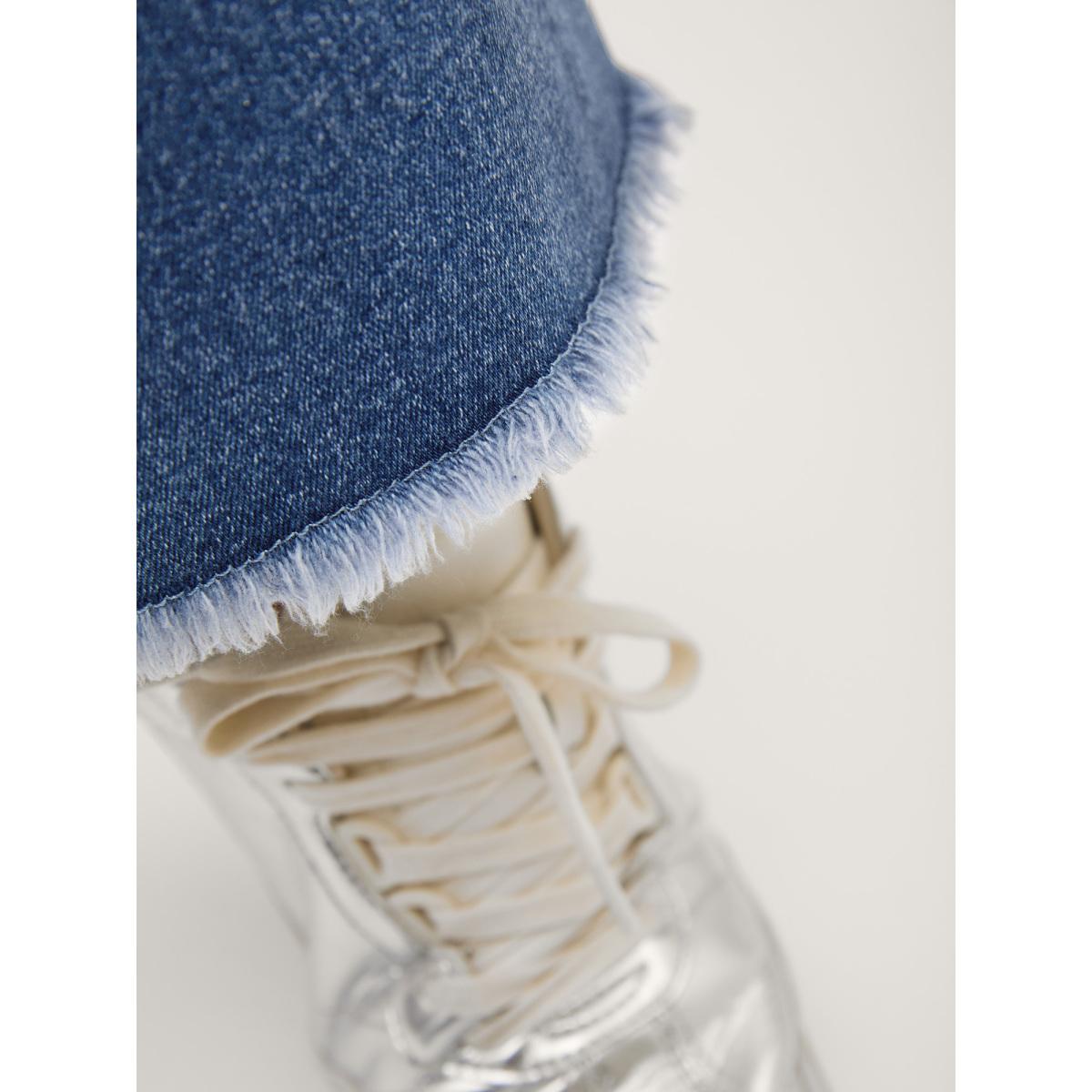 Plus Size No-Gap Waist Sculpting Bootcut Jeans Women Denimblue At the Office High stretch Slanted pocket Jeans BloomChic 26/4X Product Image