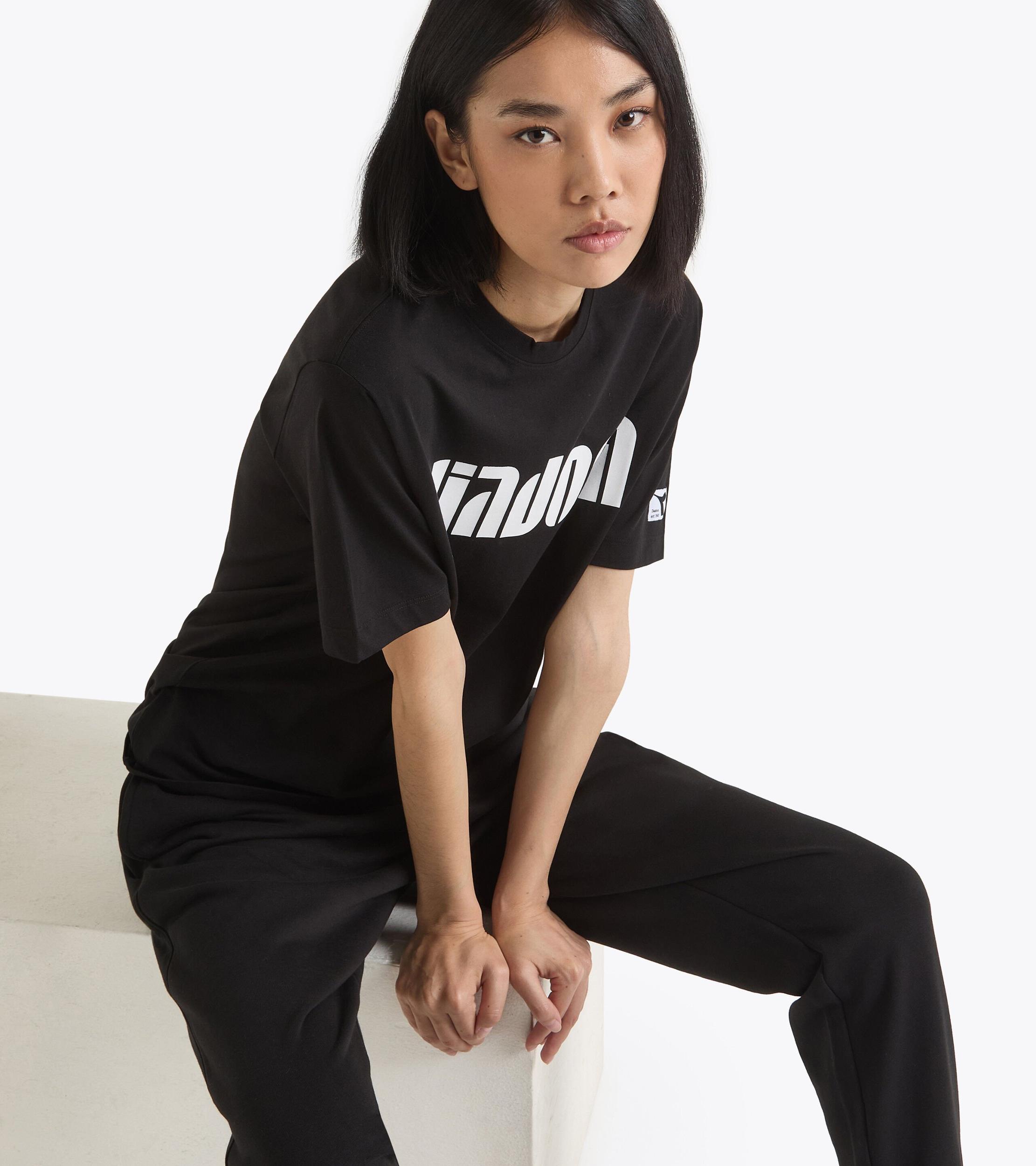 T-SHIRT SS ATHL. LOGO Product Image