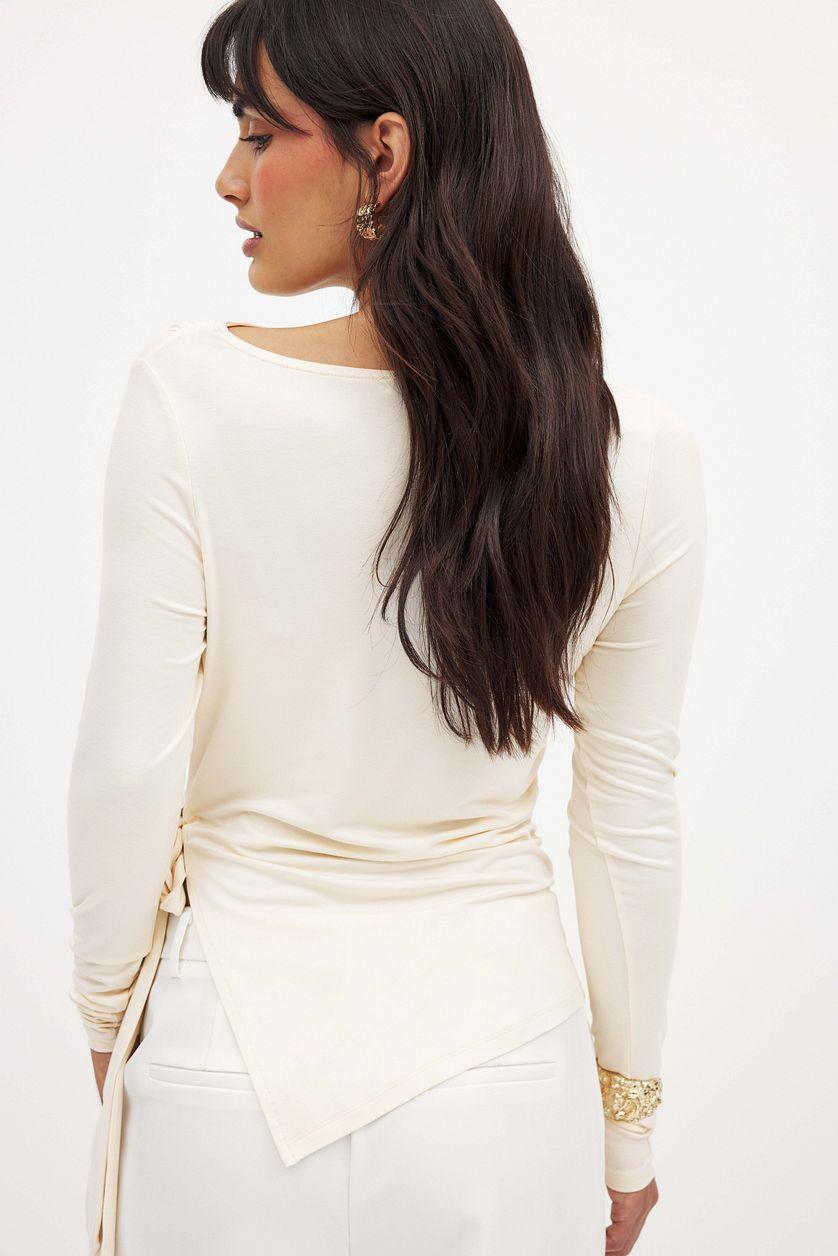 Soft Line Tie Side Top Offwhite Product Image