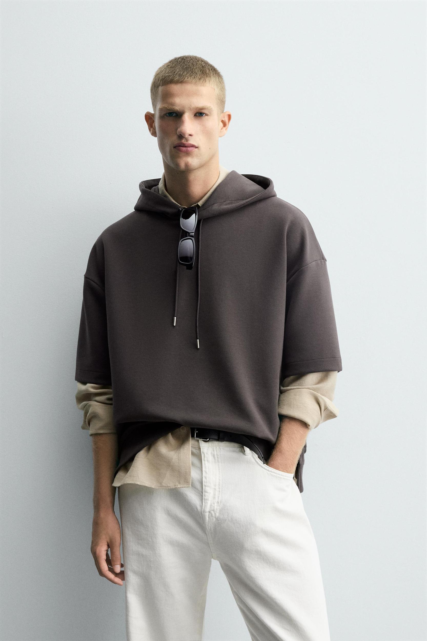 INTERLOCK HOODED SWEATSHIRT WITH LABEL Product Image