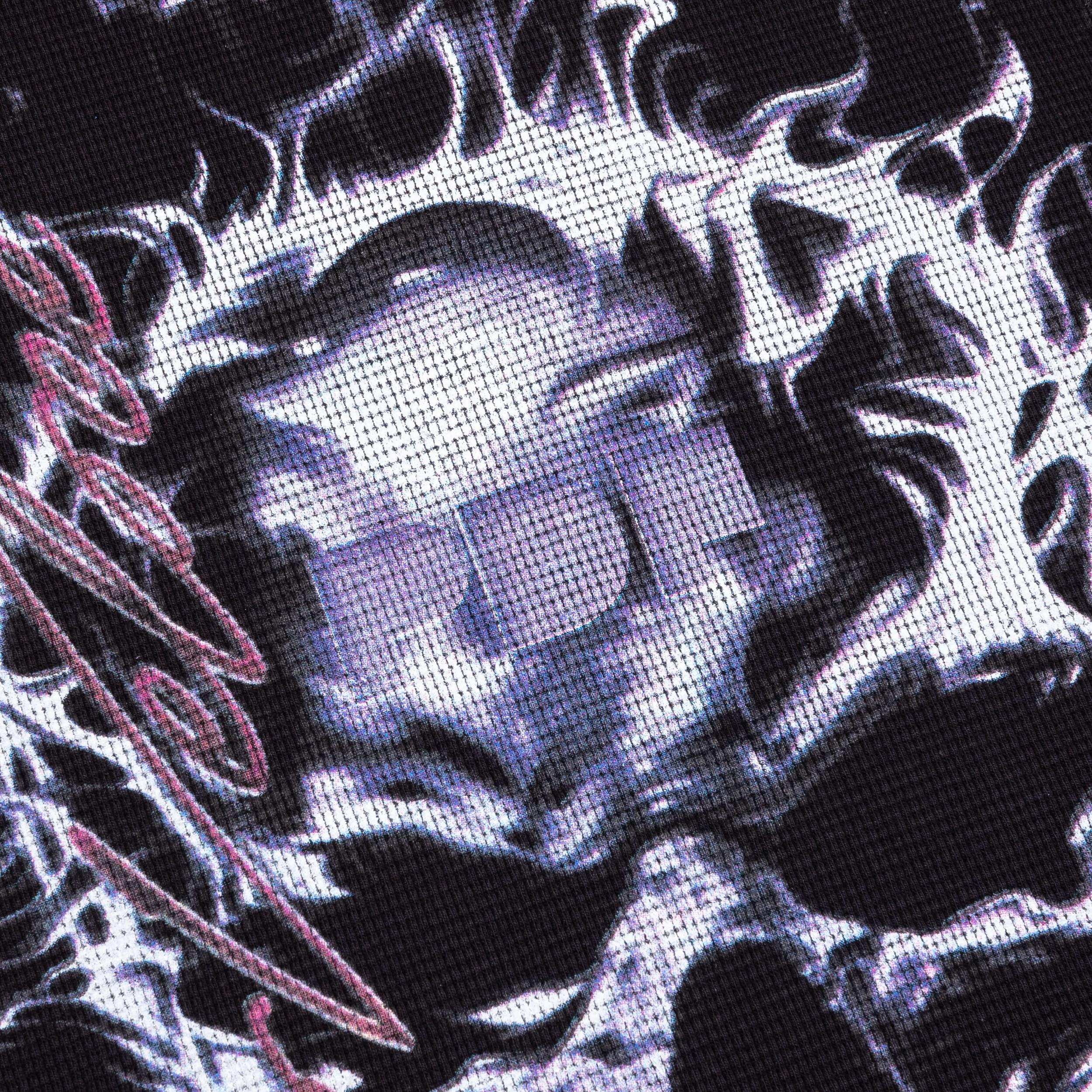 Skull L/S Tee - Black/Silver Male Product Image