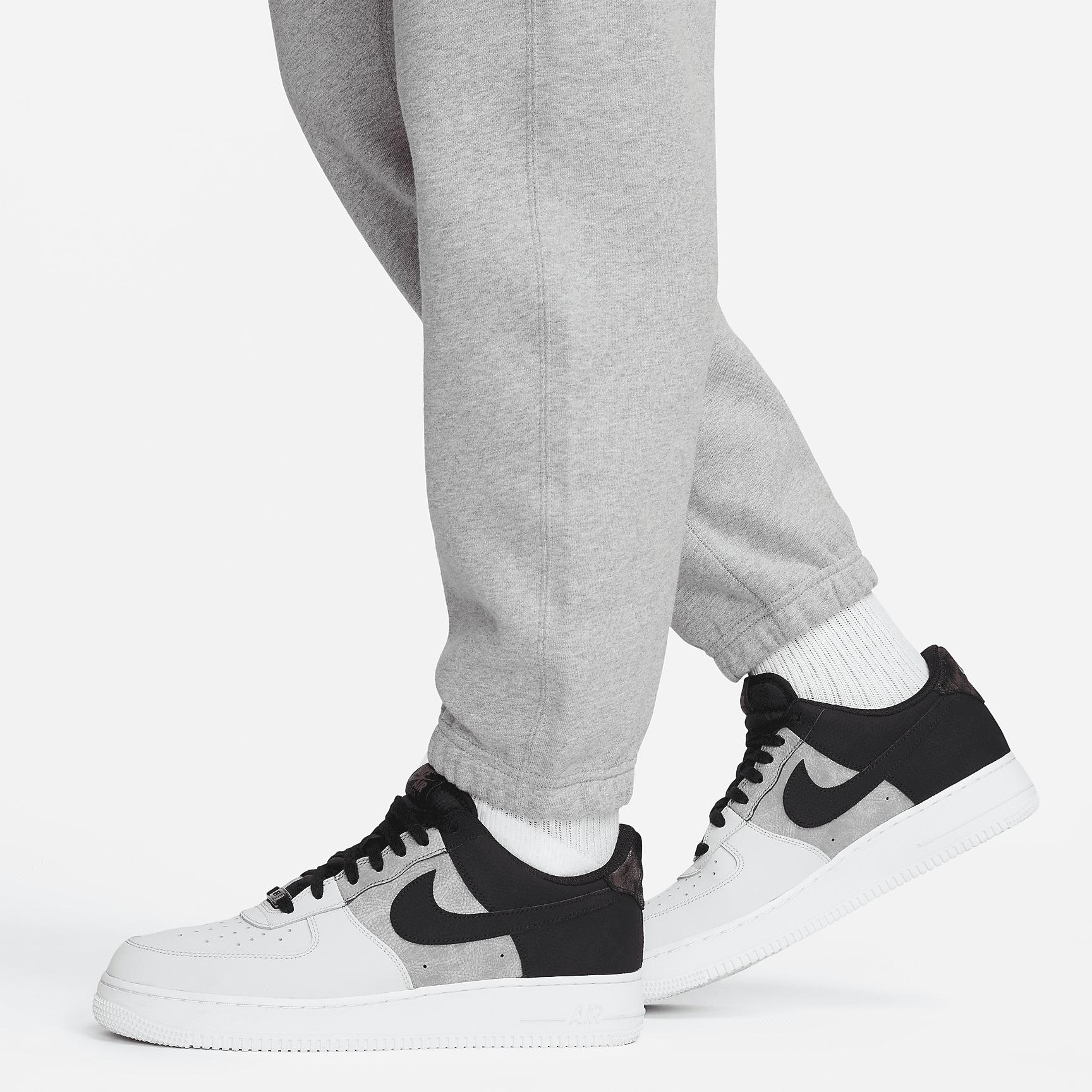 Nike Mens Solo Swoosh Fleece Pants | DX1364-063 Product Image
