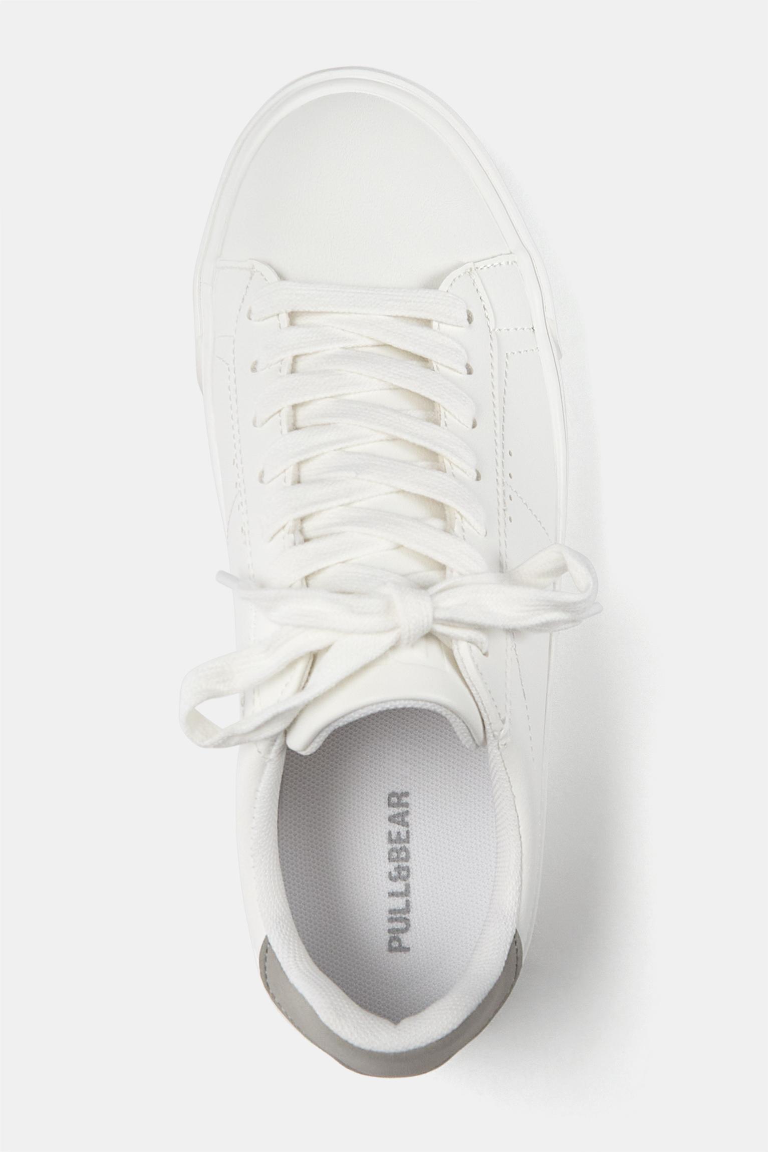 Basic sneakers Product Image