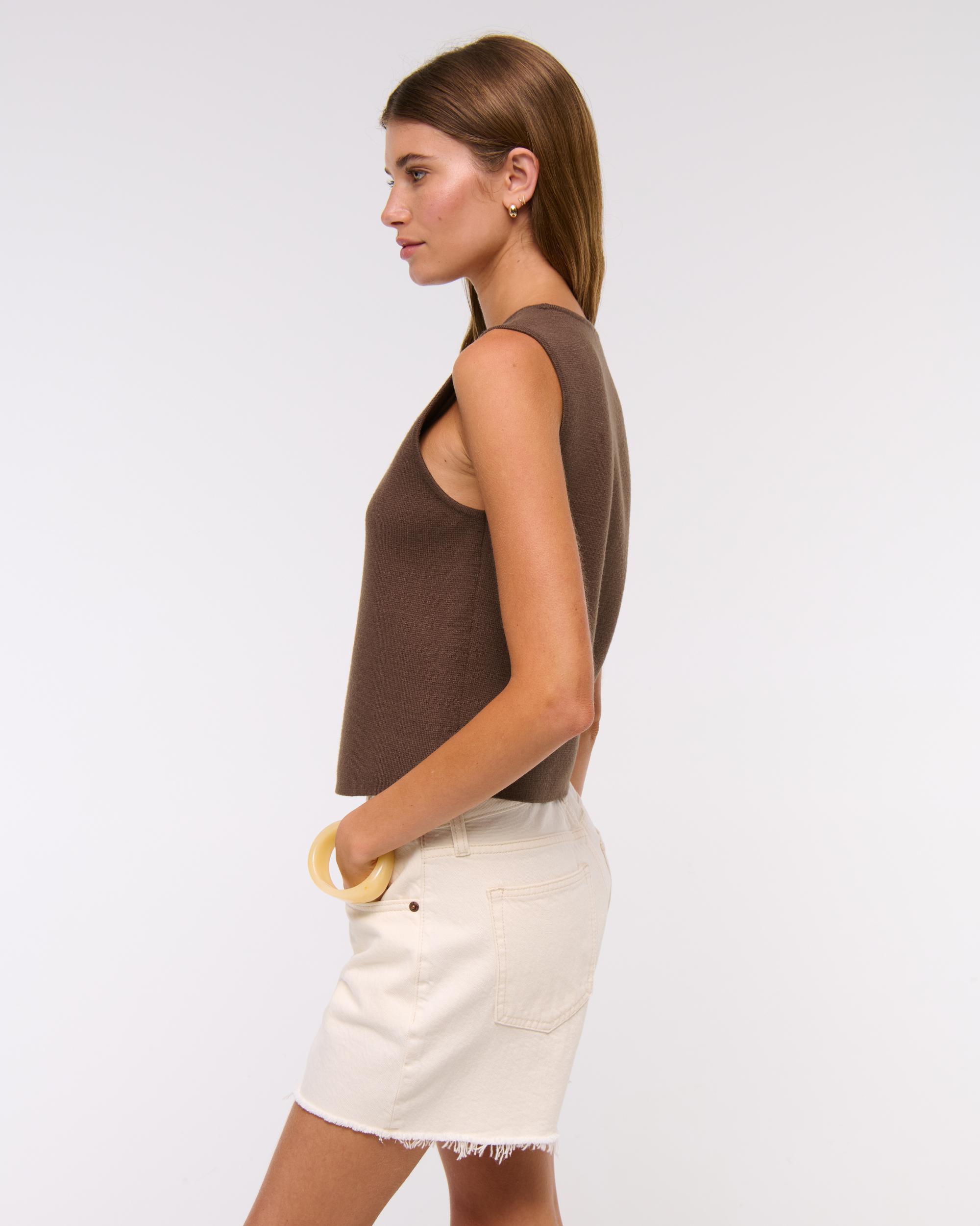 LuxeLoft V-Neck Vest Product Image