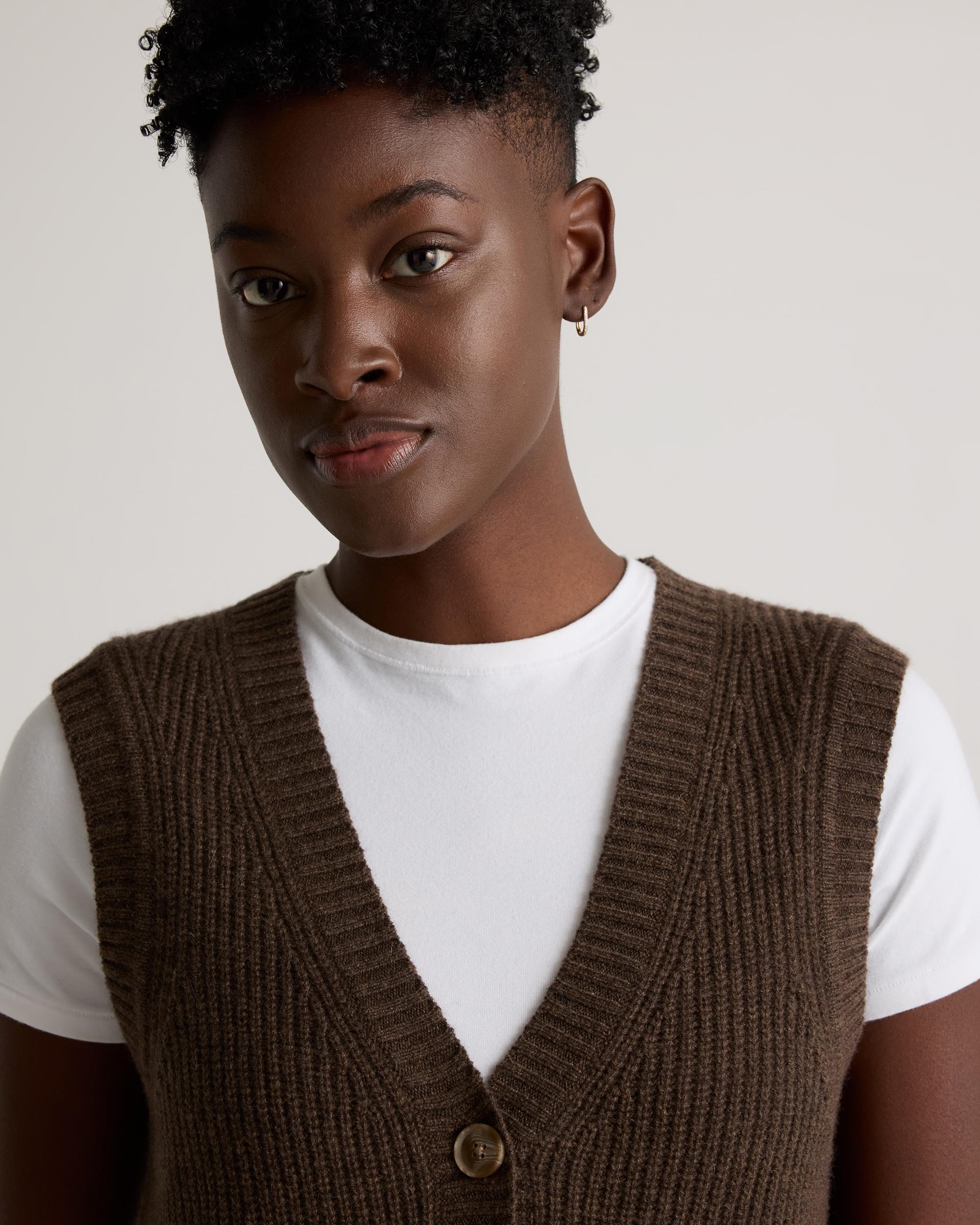 Quince | Women's Mongolian Cashmere Fisherman Sweater Vest Product Image