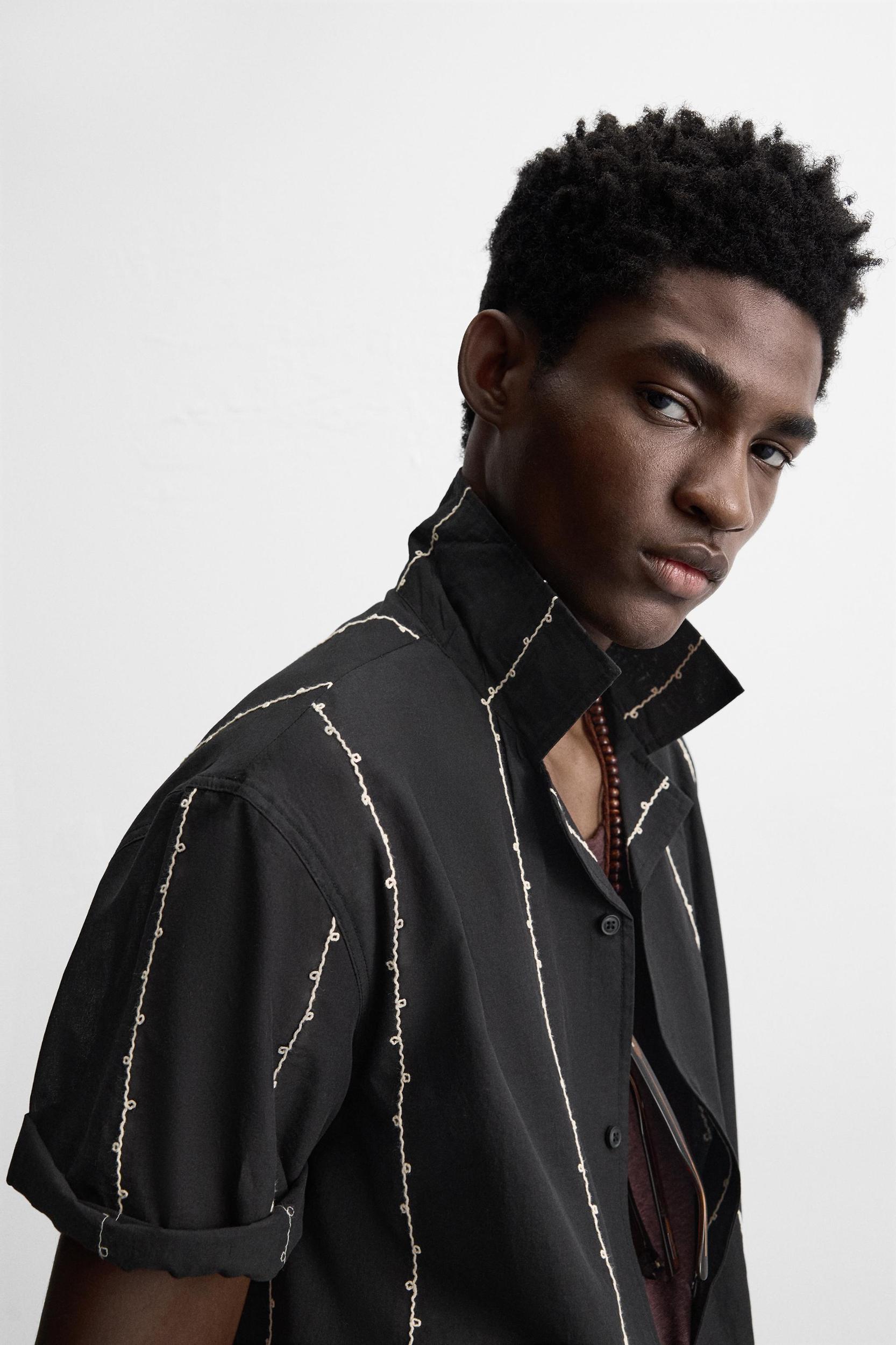 CONTRAST EMBROIDERY SHIRT Product Image