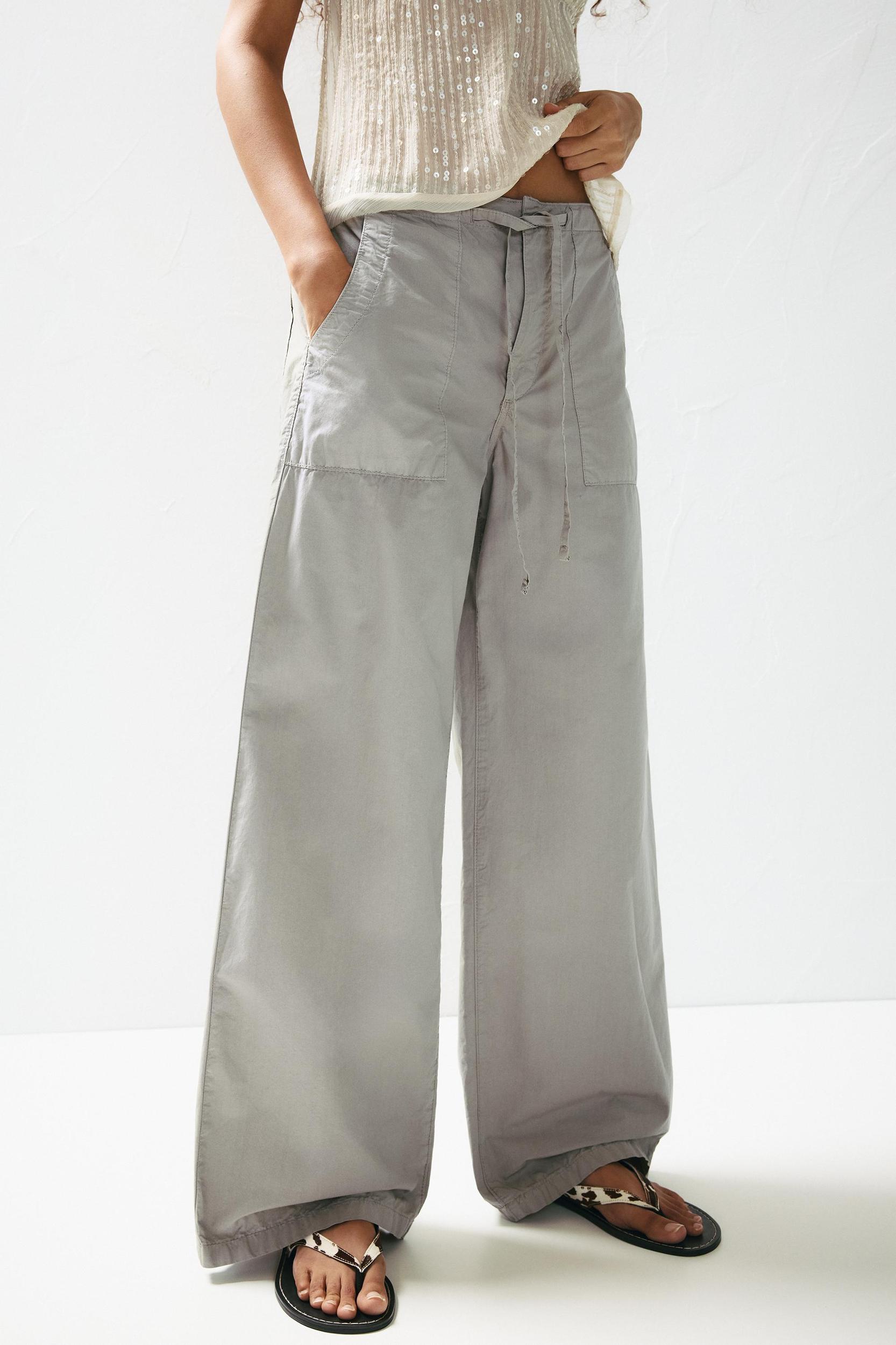 Baggy poplin trousers Product Image
