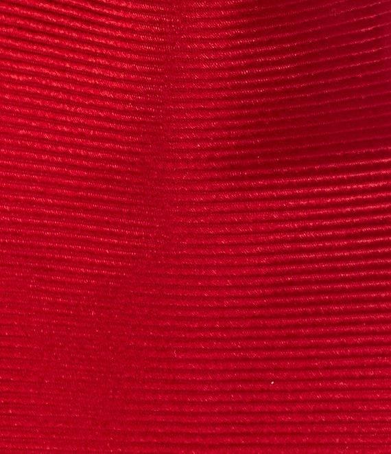 Roundtree & Yorke Wayes Micro Solid 3 1/8#double; Traditional Silk Tie Product Image