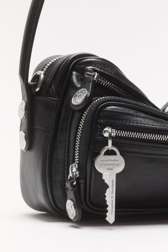 Camero Party shoulder bag Product Image