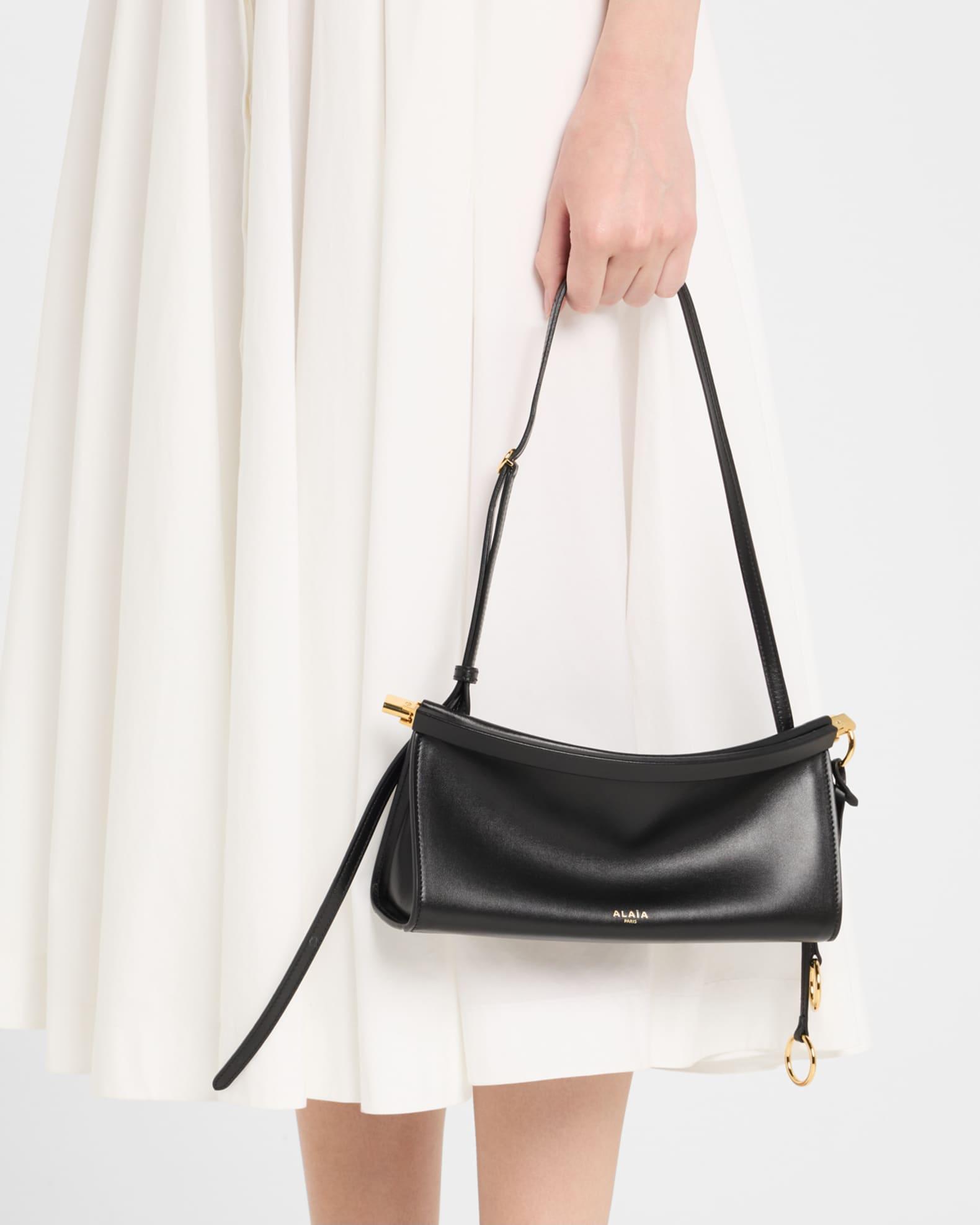 Le Click Small Shoulder Bag in Glossy Leather Product Image