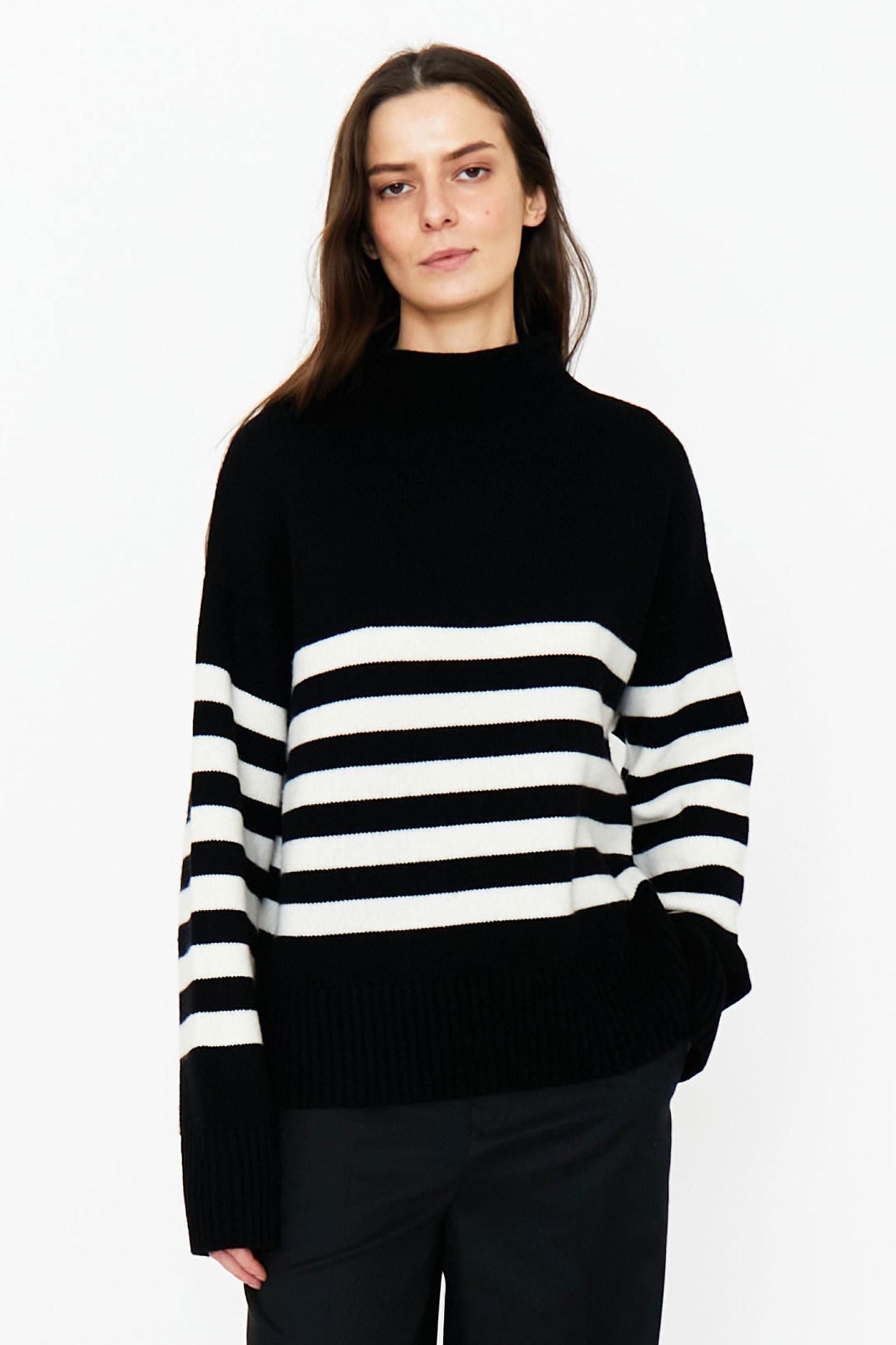 The Lucca - Black/Cream Product Image