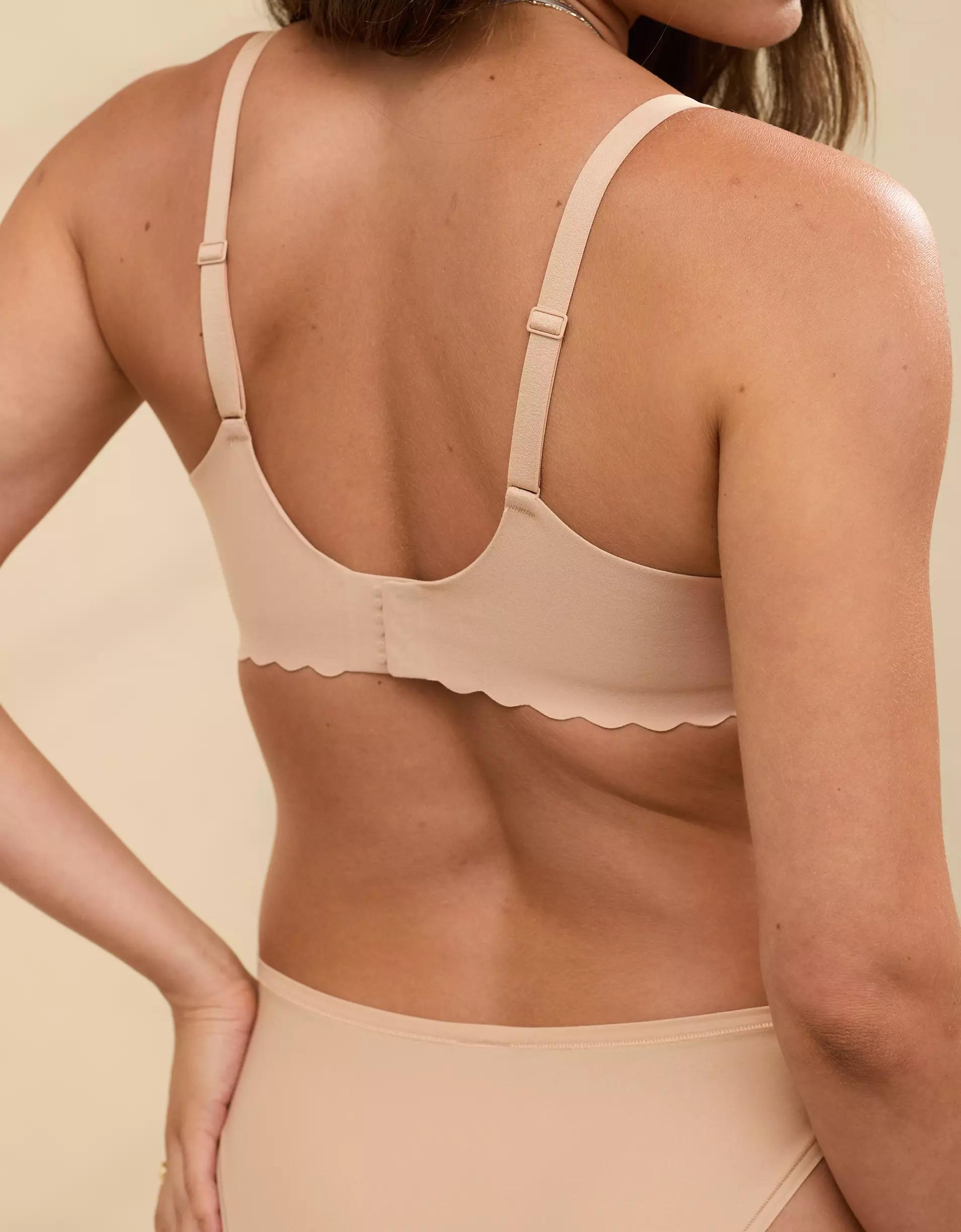 SMOOTHEZ Demi Lightly Lined Bra Product Image