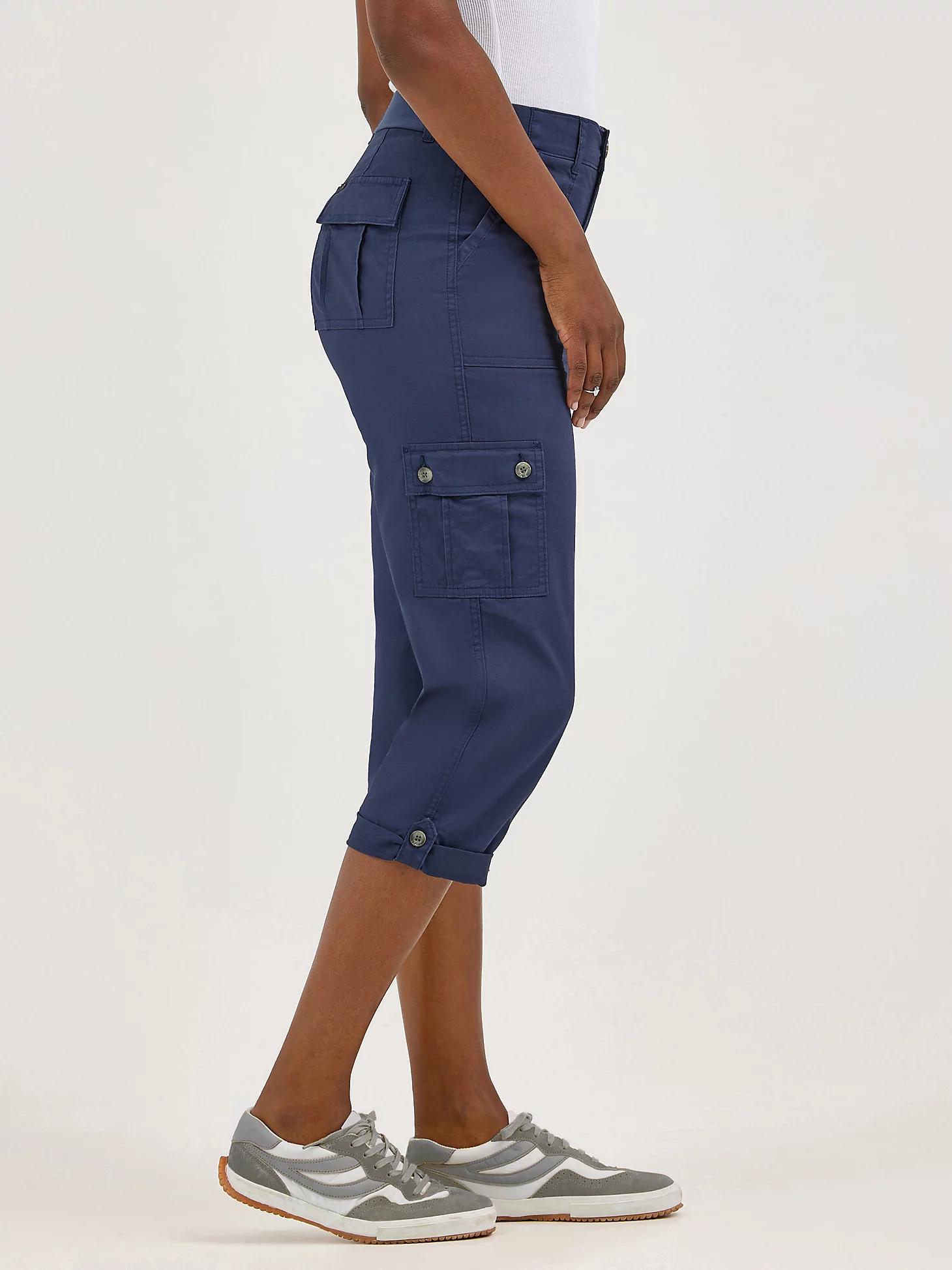 Women's Ultra Lux Comfort with Flex-to-Go Relaxed Fit Cargo Capri | Women's Capris & Crops | Lee® Product Image