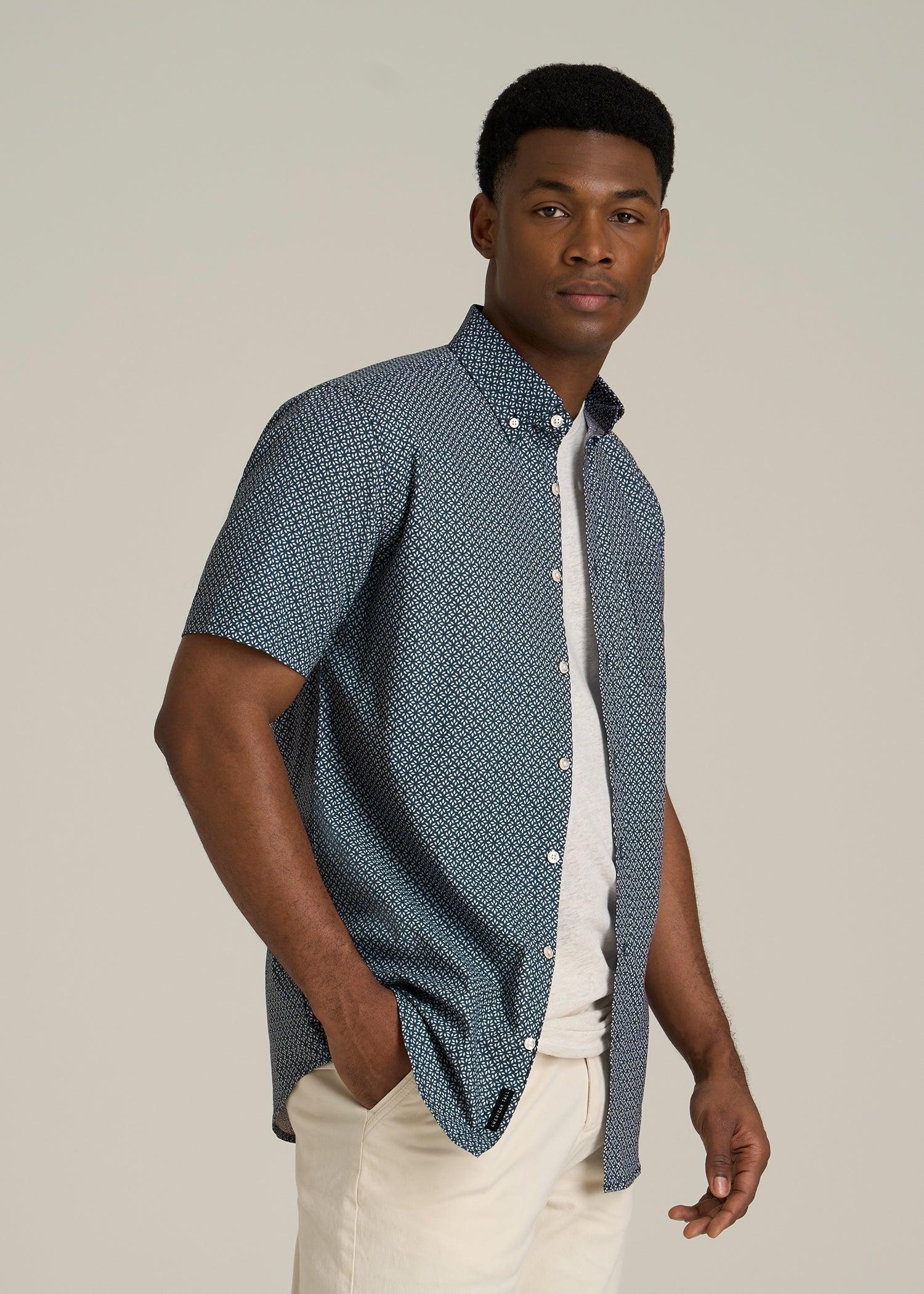 Short Sleeve Shirt for Tall Men in Grey and Blue Geometric Male Product Image