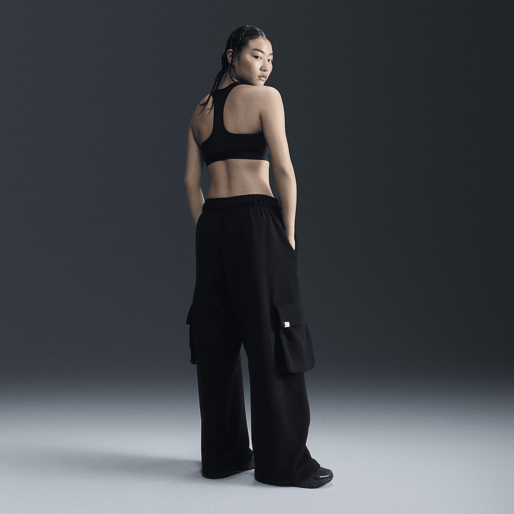 Women's Nike Sportswear Low-Rise Oversized French Terry Open-Hem Pants Product Image