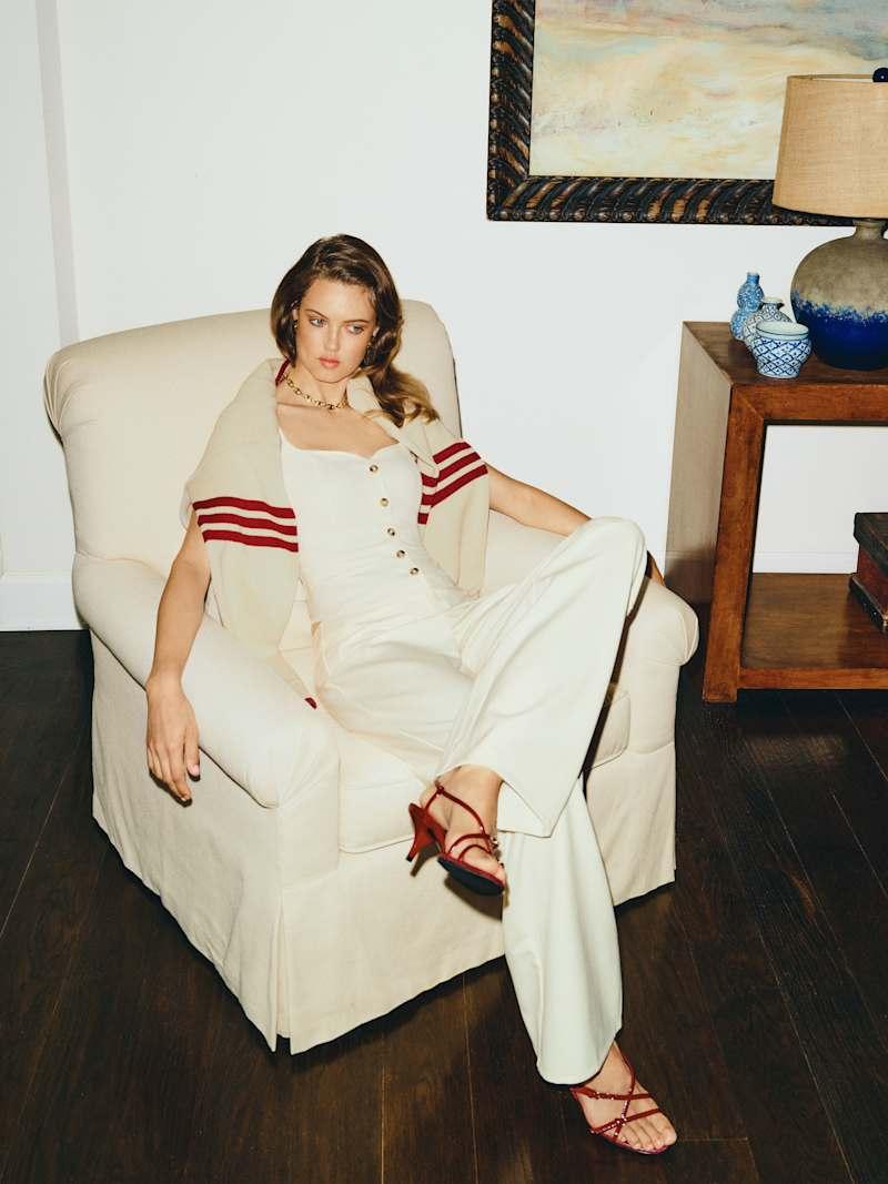 Vida Low Rise Pant Product Image